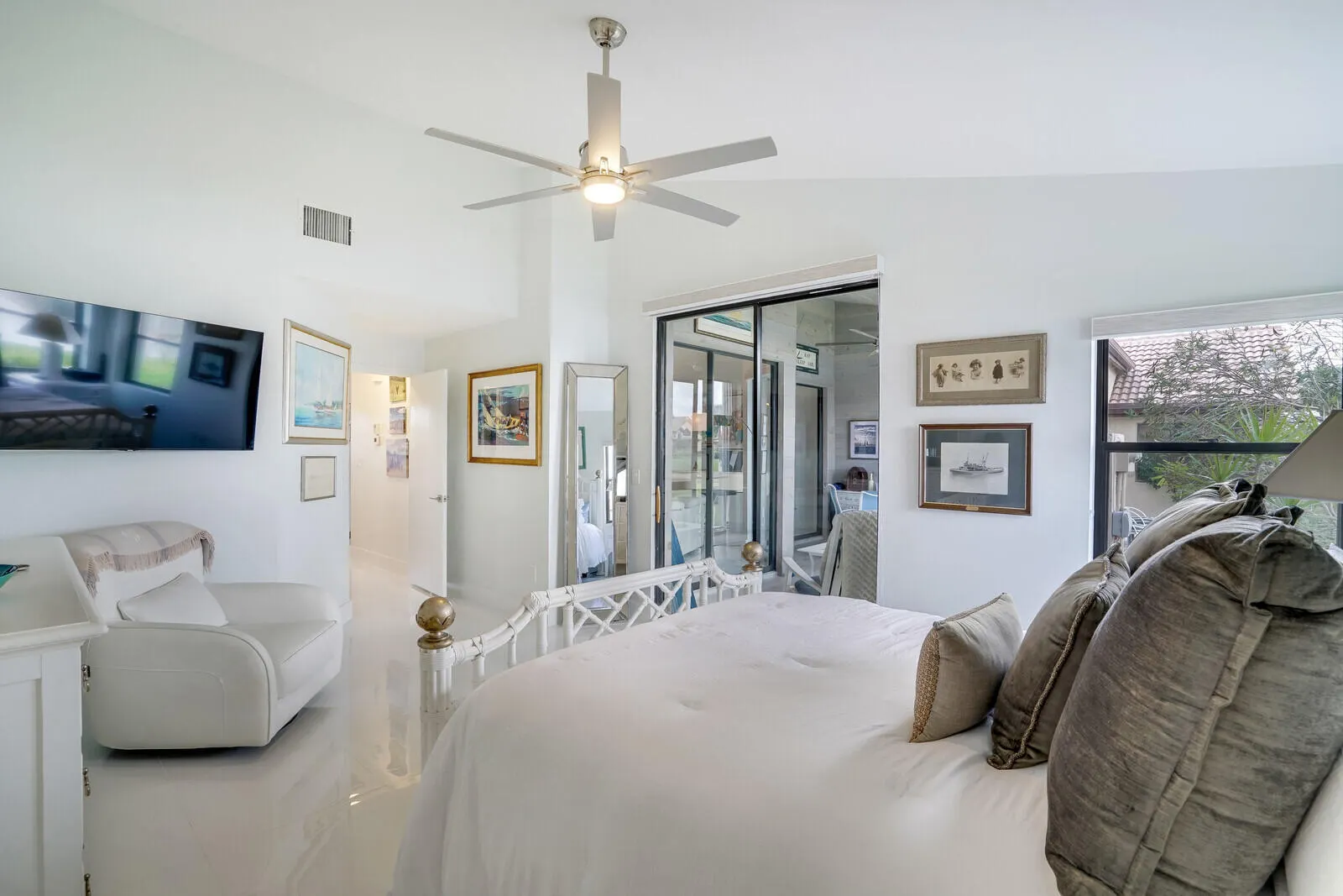 7235 SWEETBAY Court