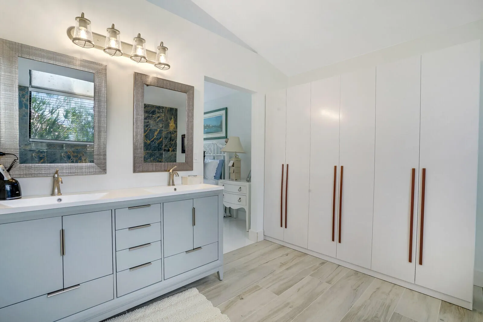 7235 SWEETBAY Court