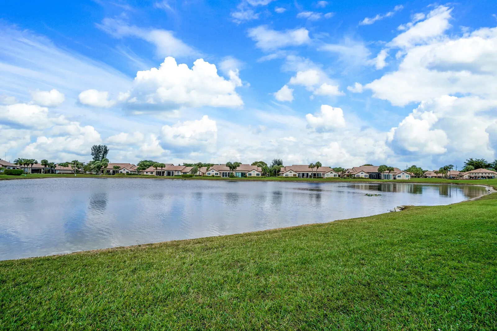 7235 SWEETBAY Court