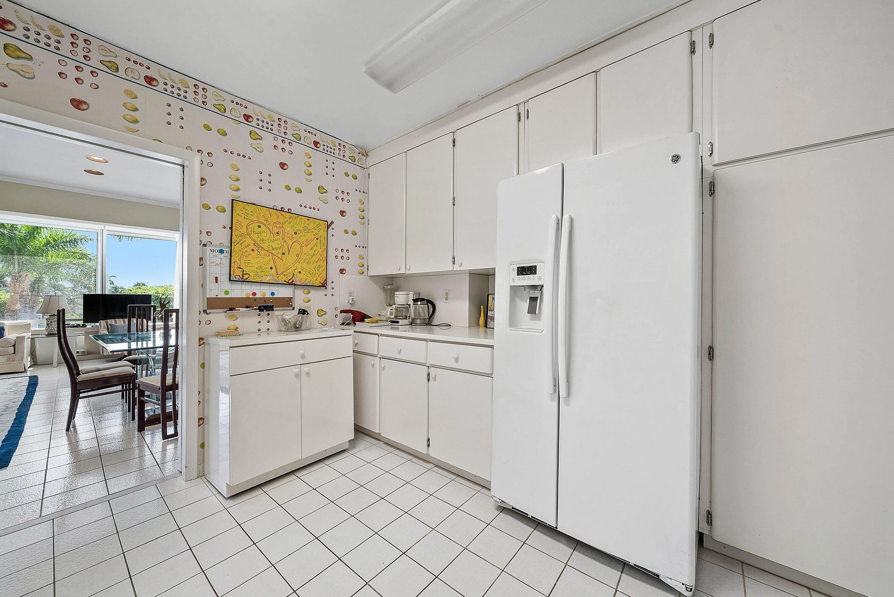 44 COCOANUT Row #222B