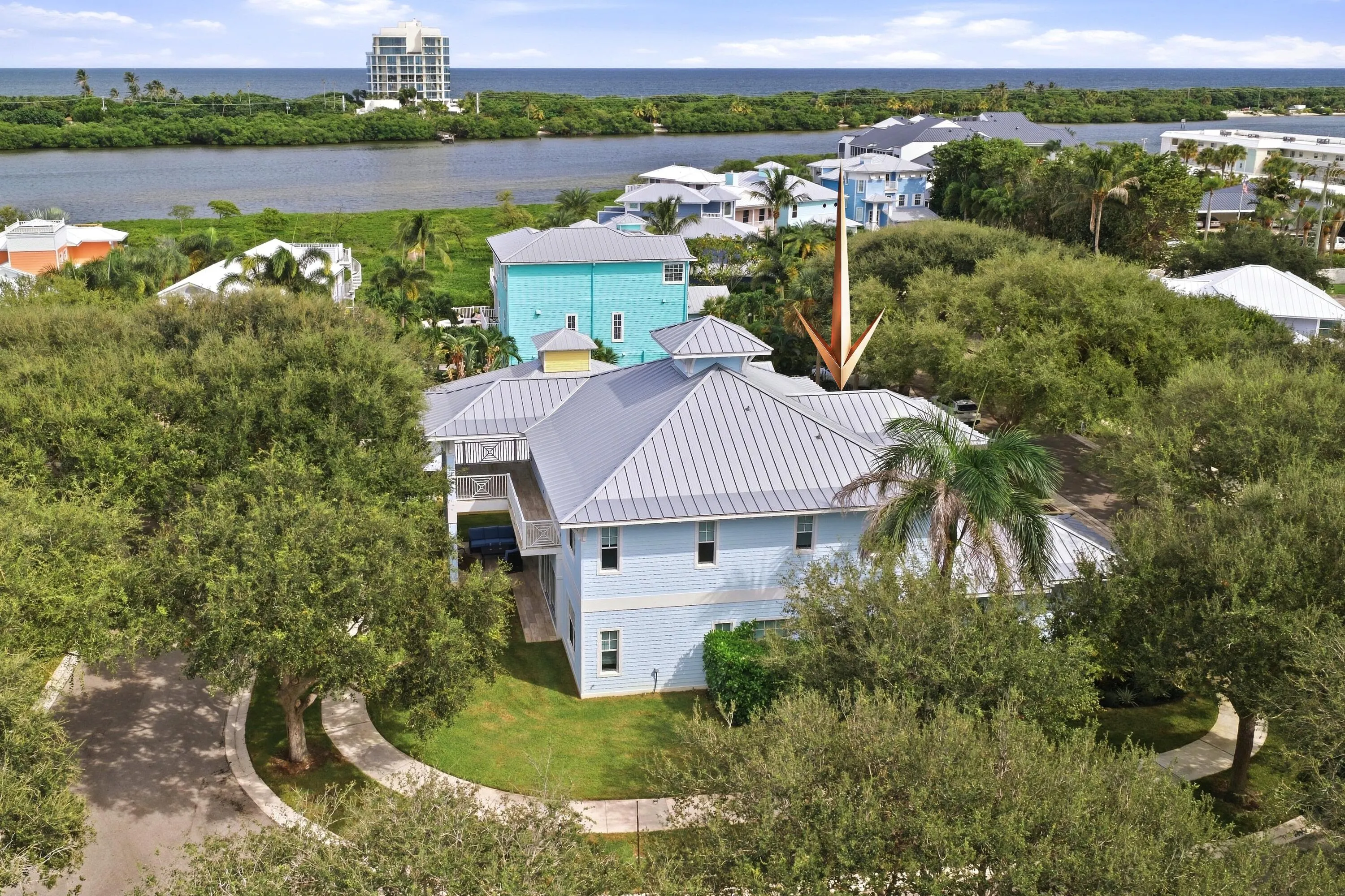 136 INTRACOASTAL Circle