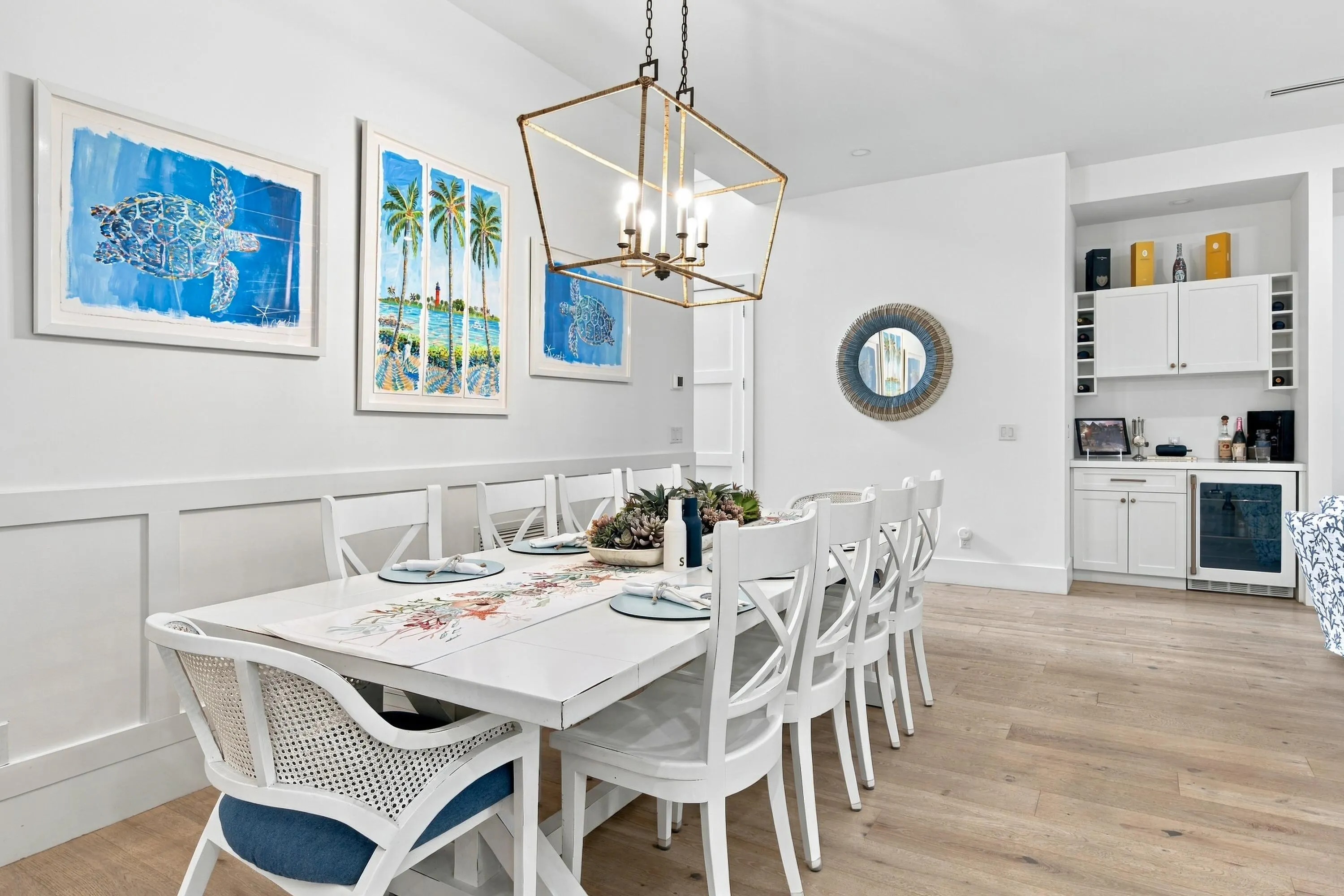 136 INTRACOASTAL Circle