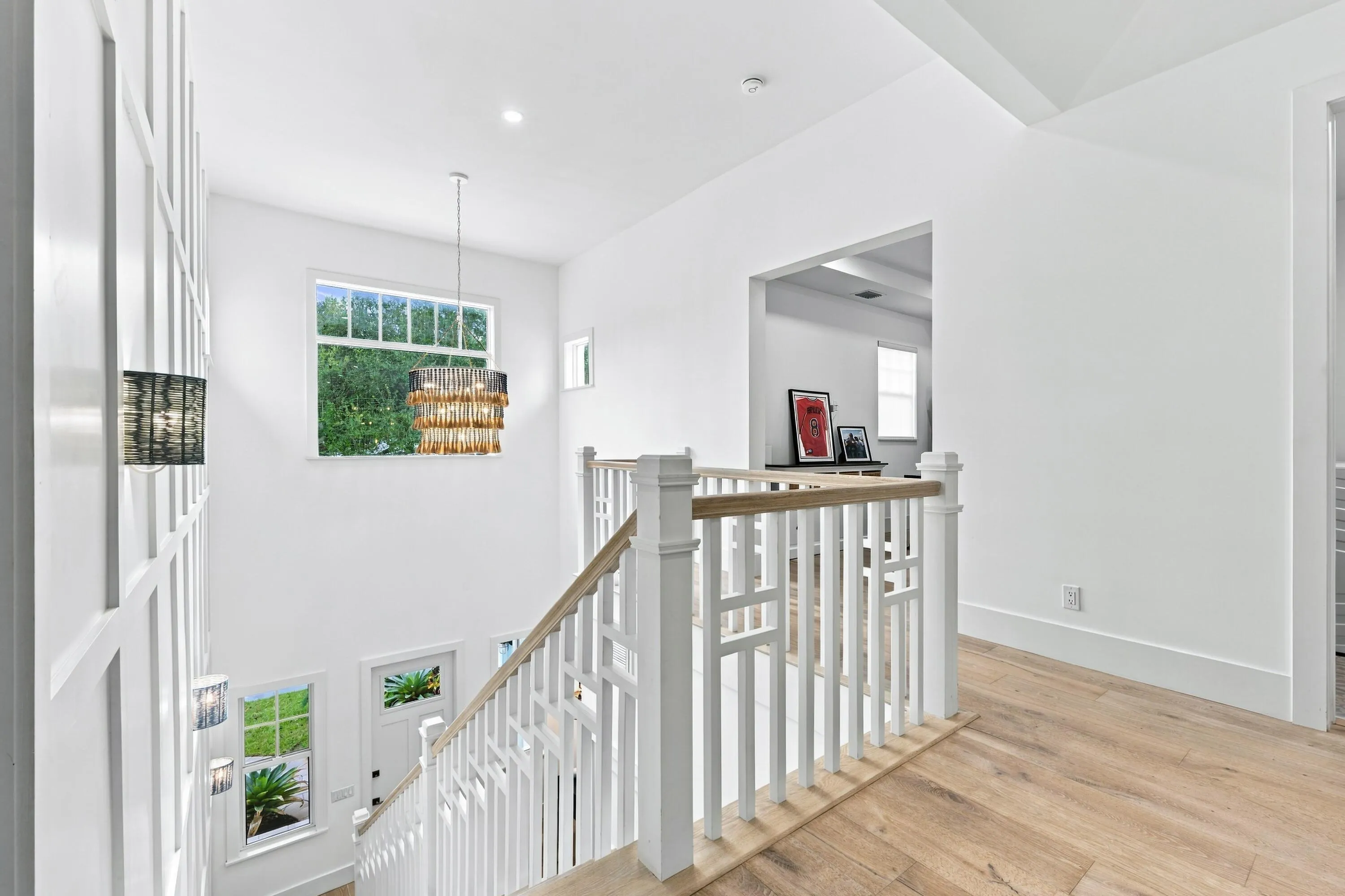 136 INTRACOASTAL Circle