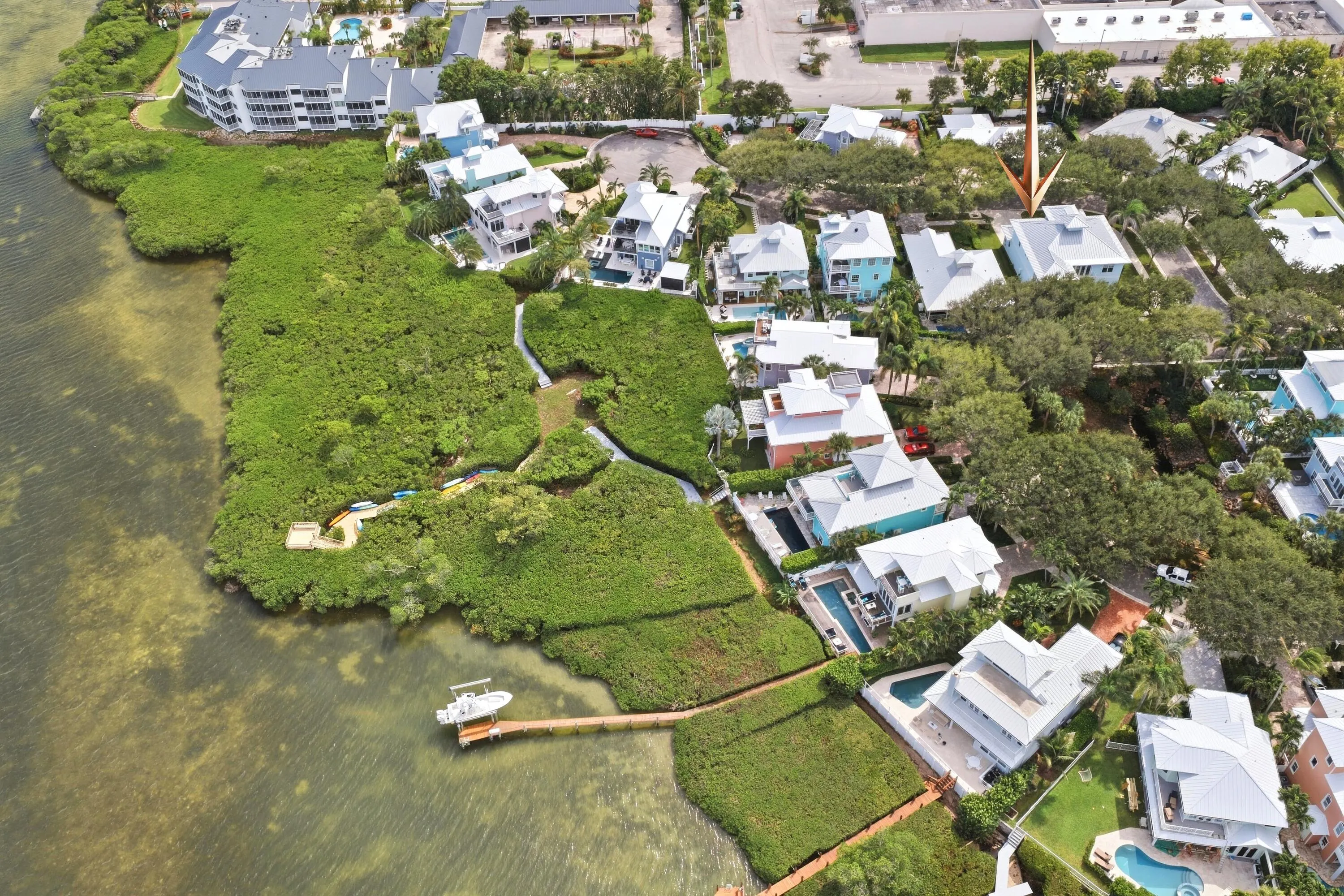 136 INTRACOASTAL Circle