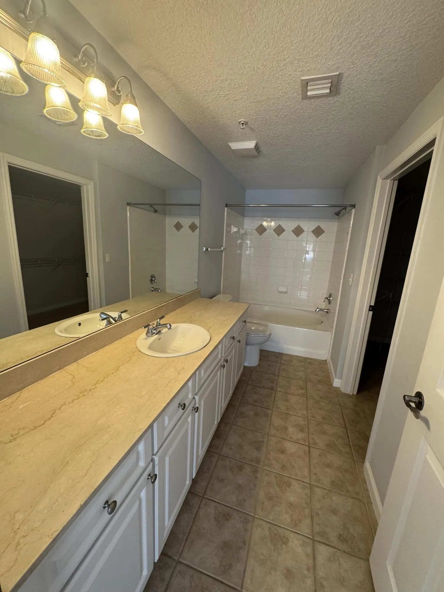 224 Murcia Drive #213