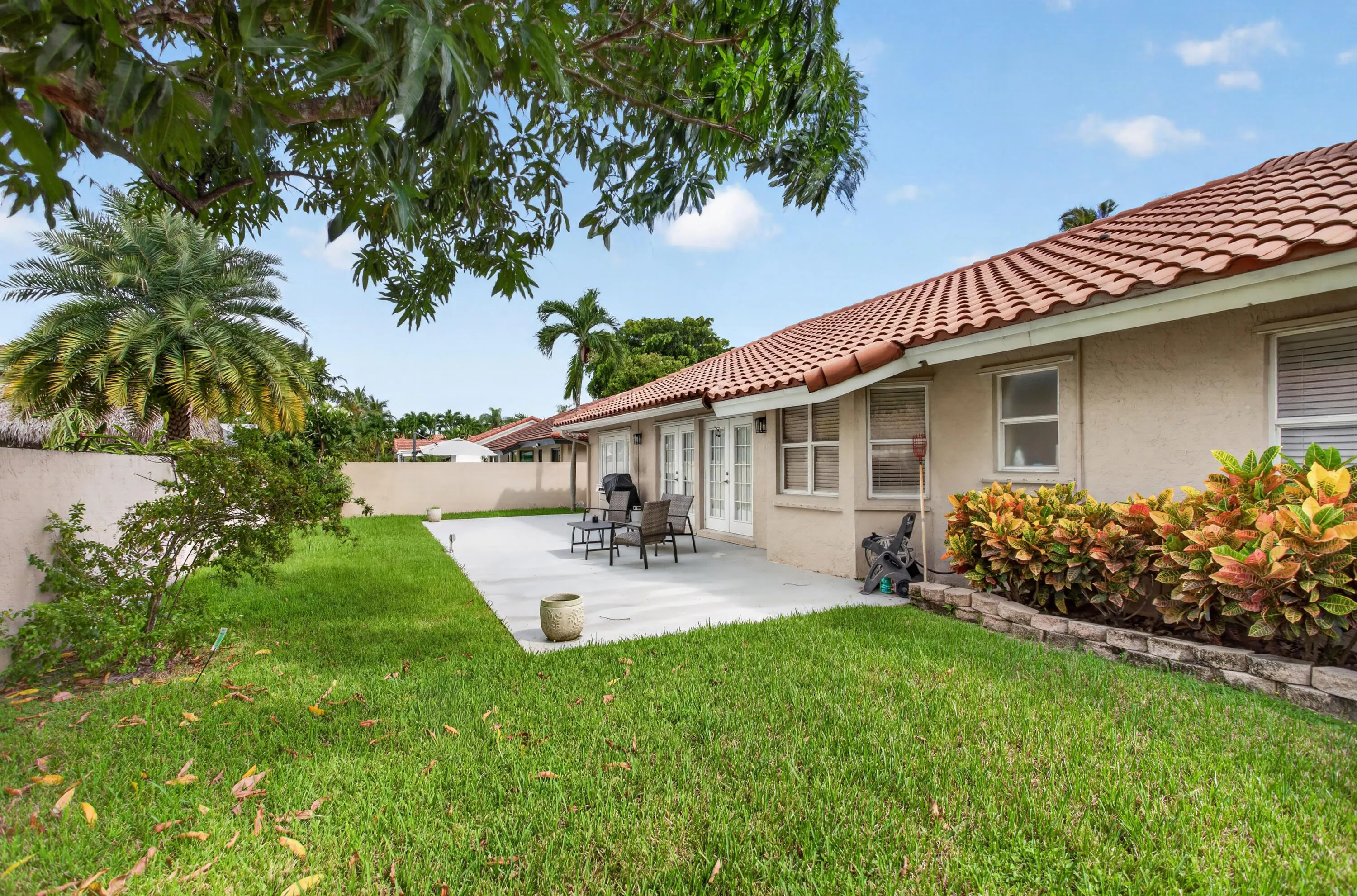 311 NW 37TH Way