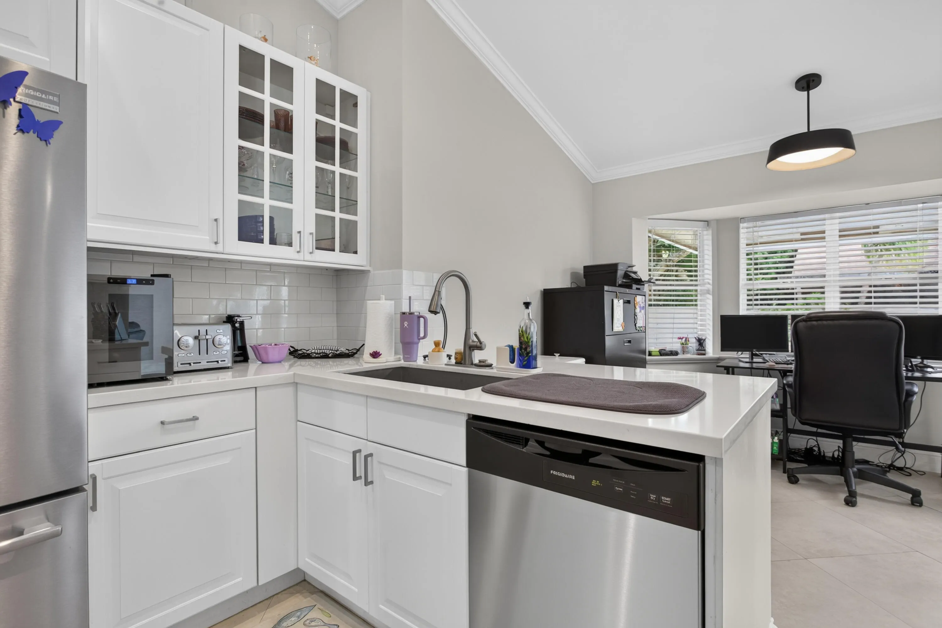 311 NW 37TH Way