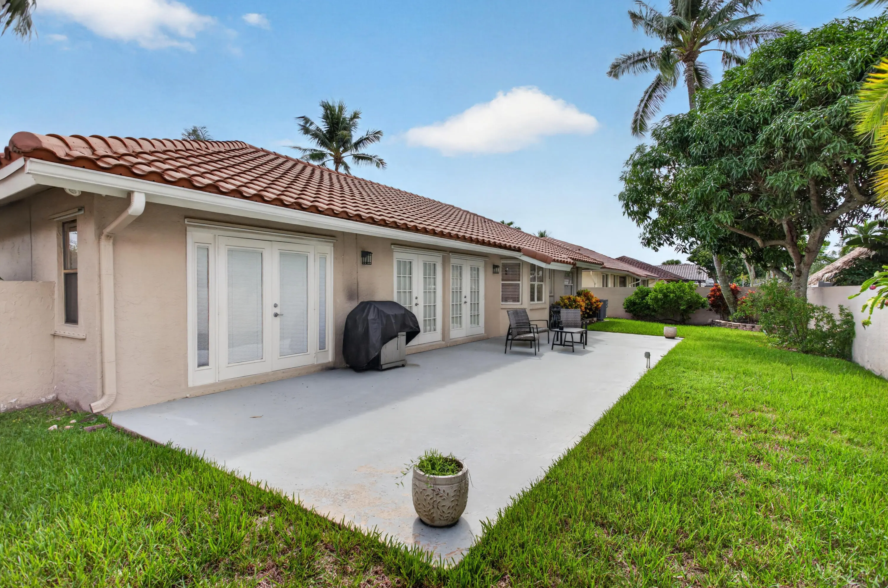 311 NW 37TH Way