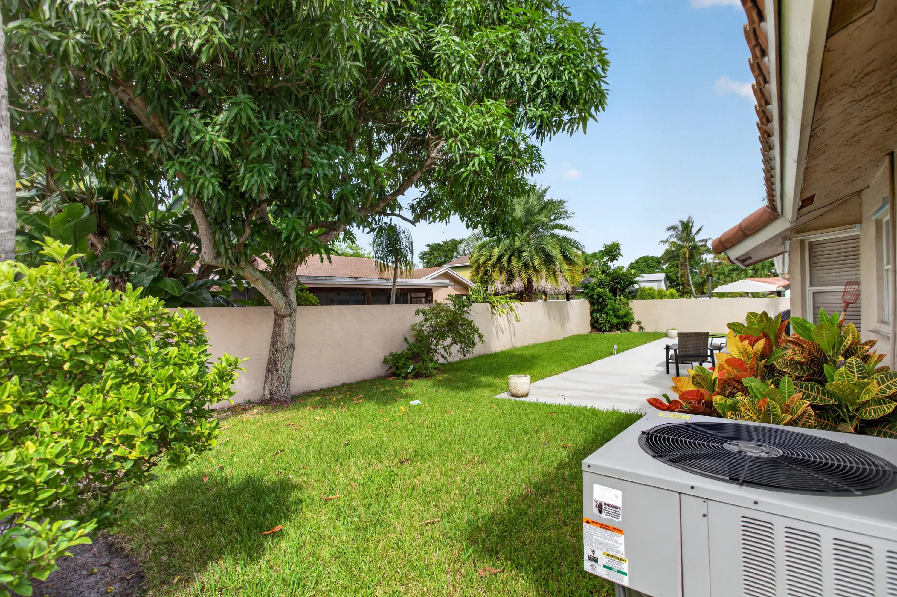 311 NW 37TH Way