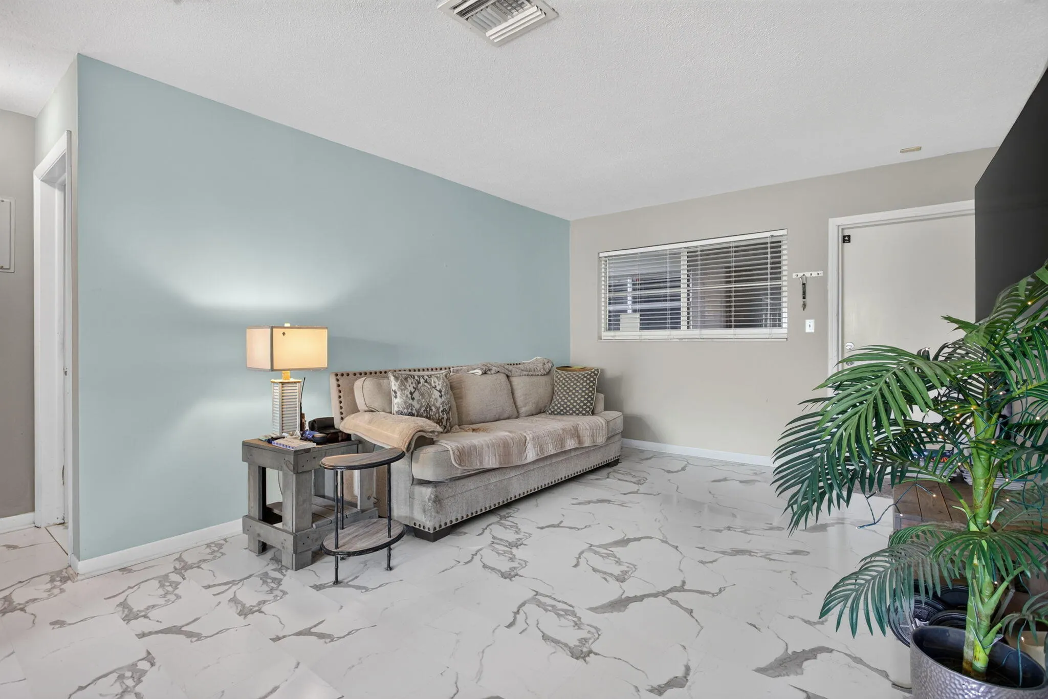 941 Crystal Lake Drive #307