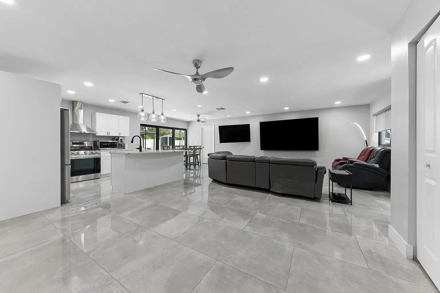405 Chapel Hill Boulevard