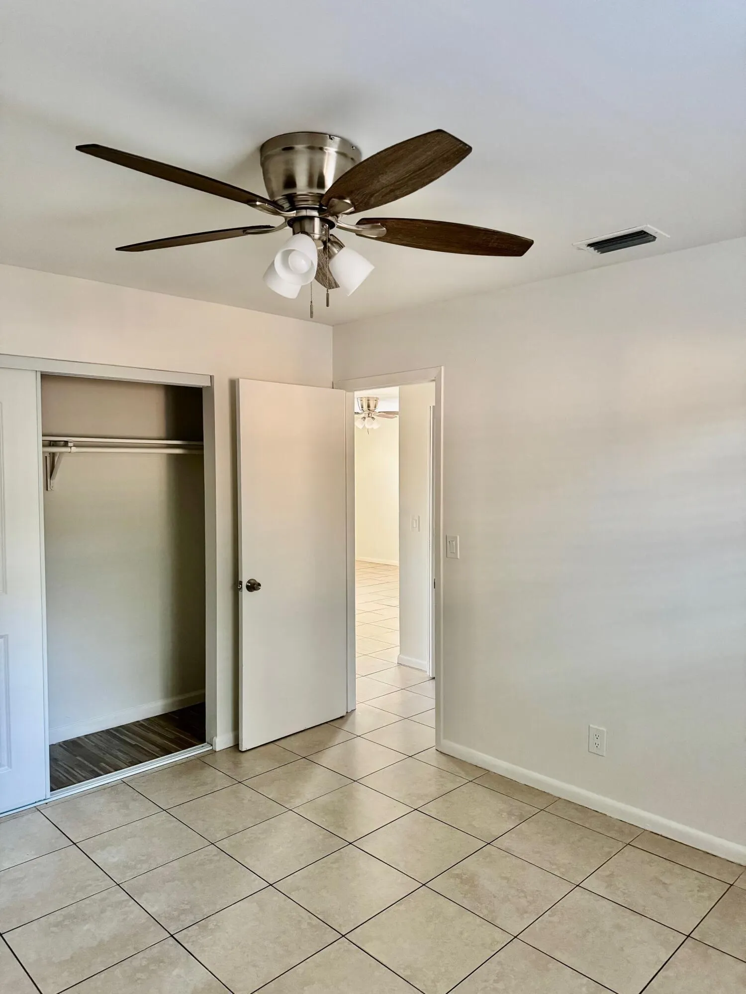5549 Papaya Road