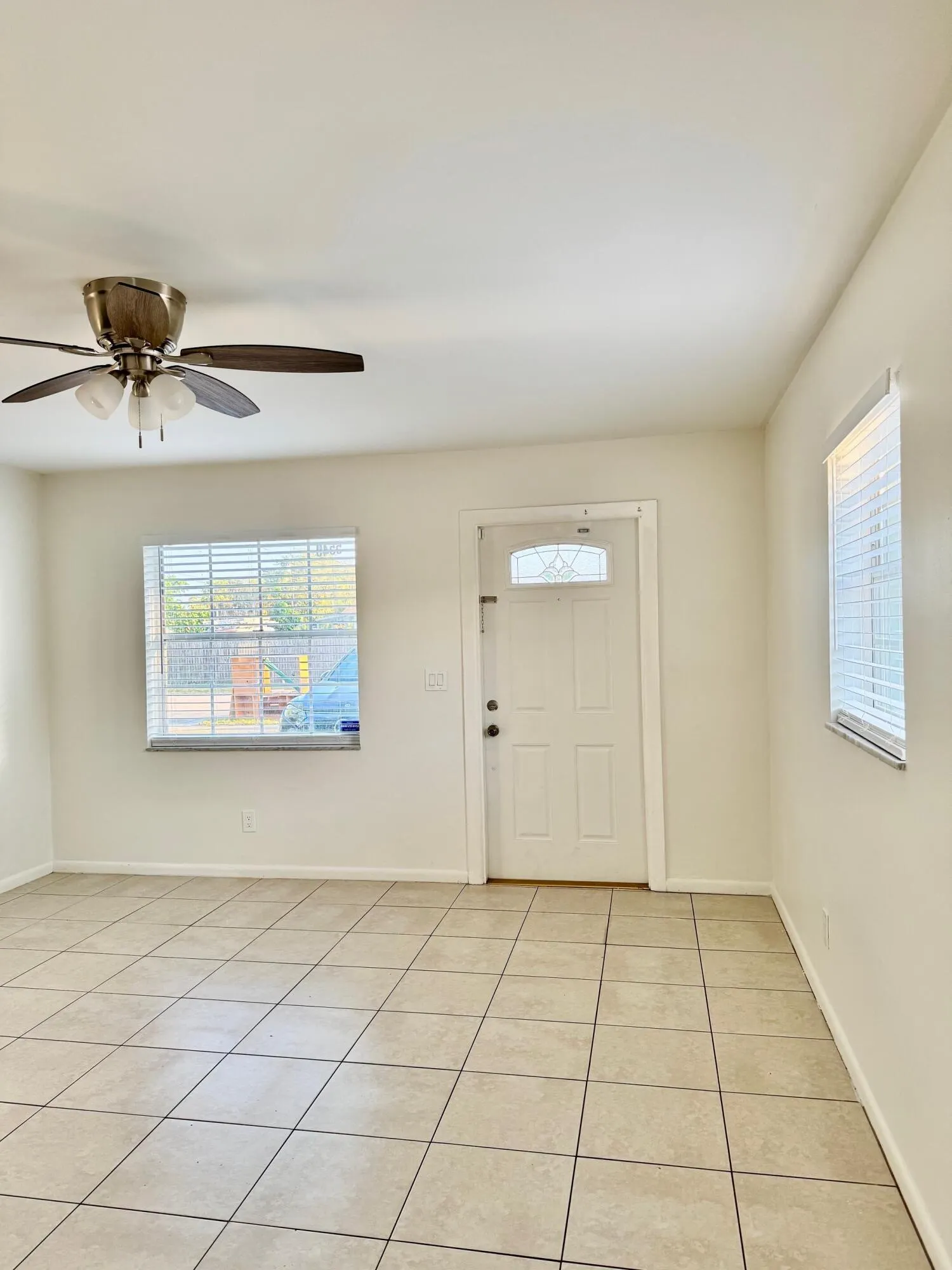 5549 Papaya Road