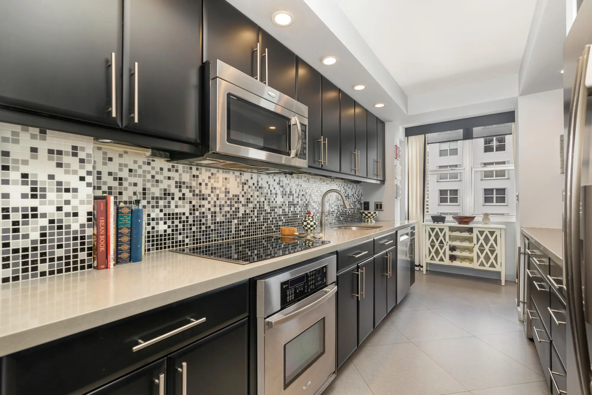 1801 S FLAGLER Drive #1411