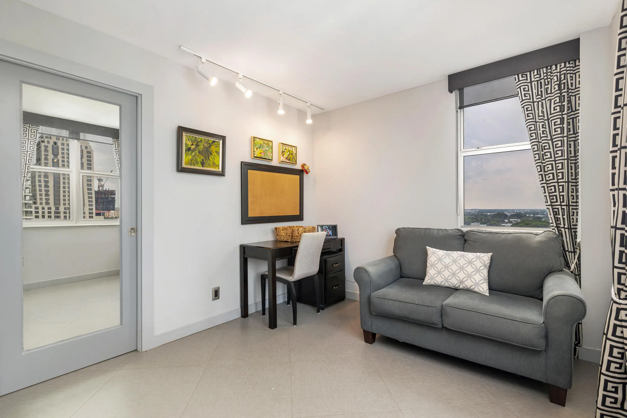 1801 S FLAGLER Drive #1411