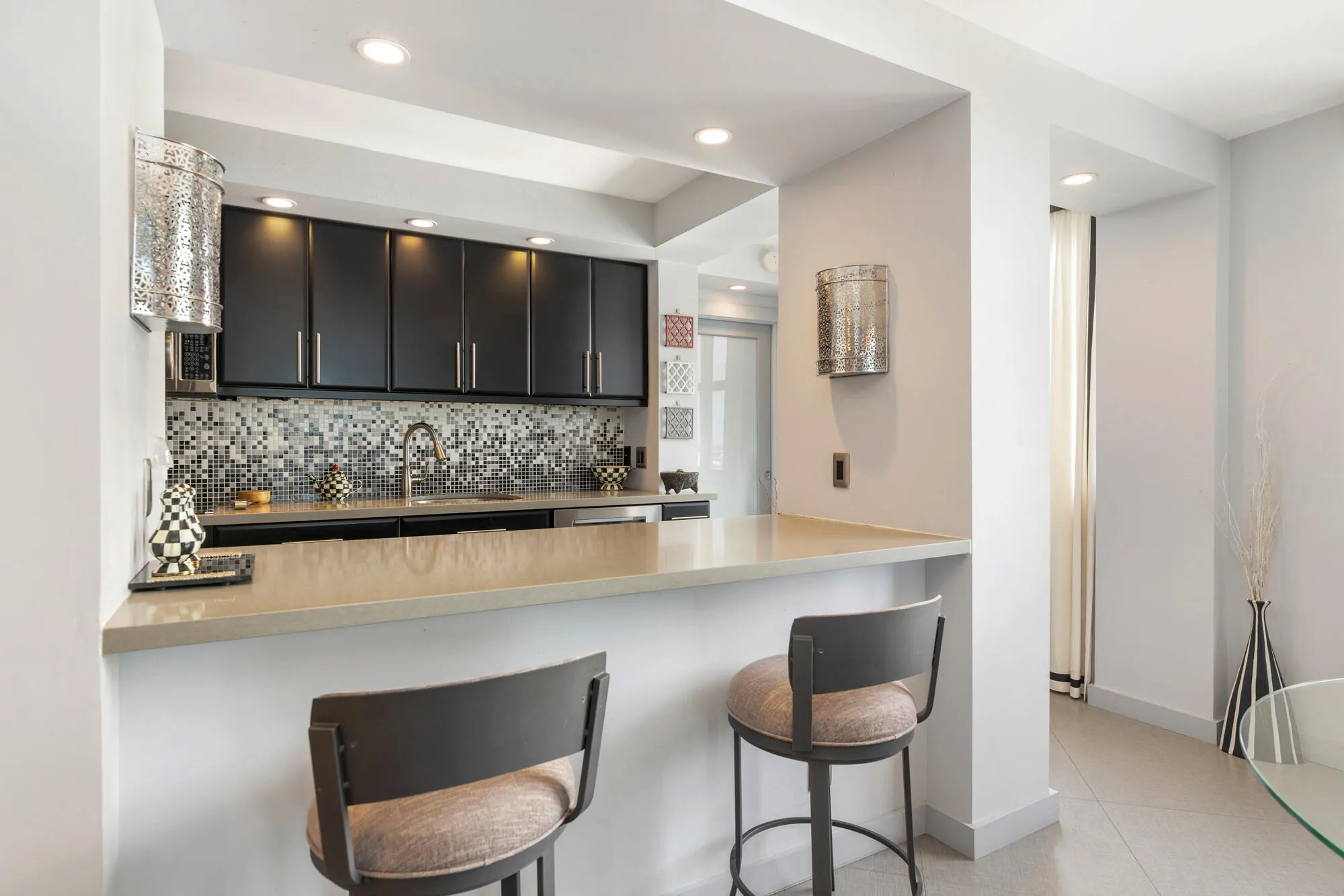 1801 S FLAGLER Drive #1411