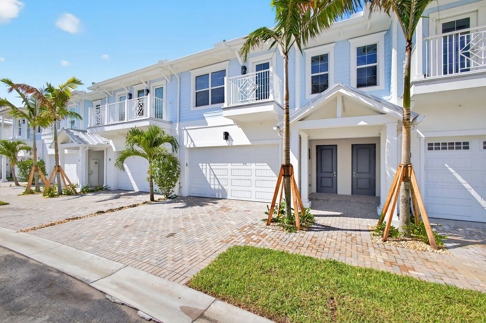 130 Water Pointe Place #10