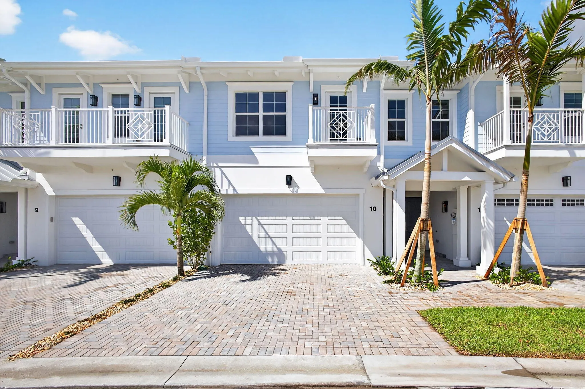 130 Water Pointe Place #10