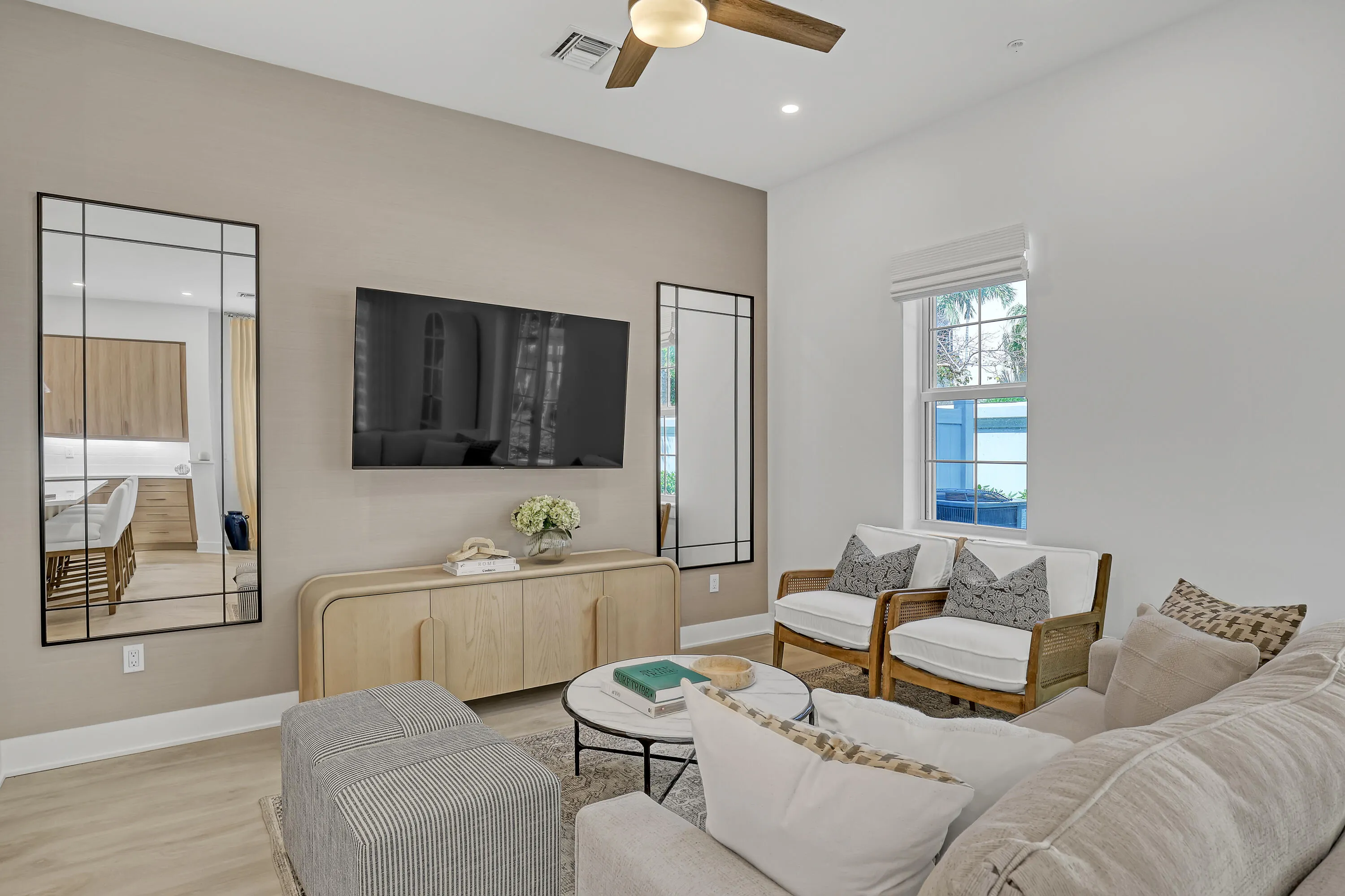107 ROYAL PALM Circle #107
