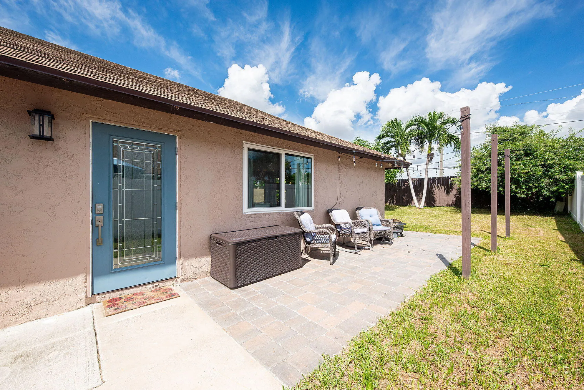 2815 SW 2ND Street