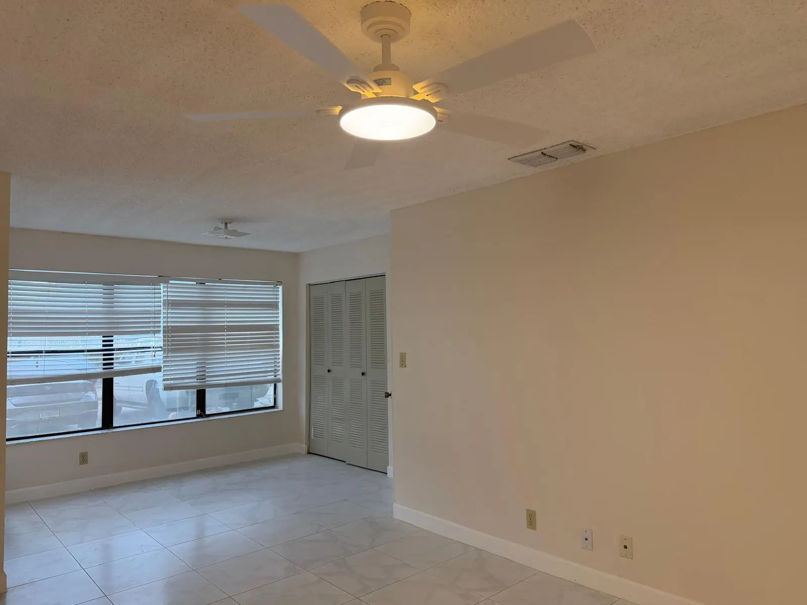 2926 S UNIVERSITY Drive #6105