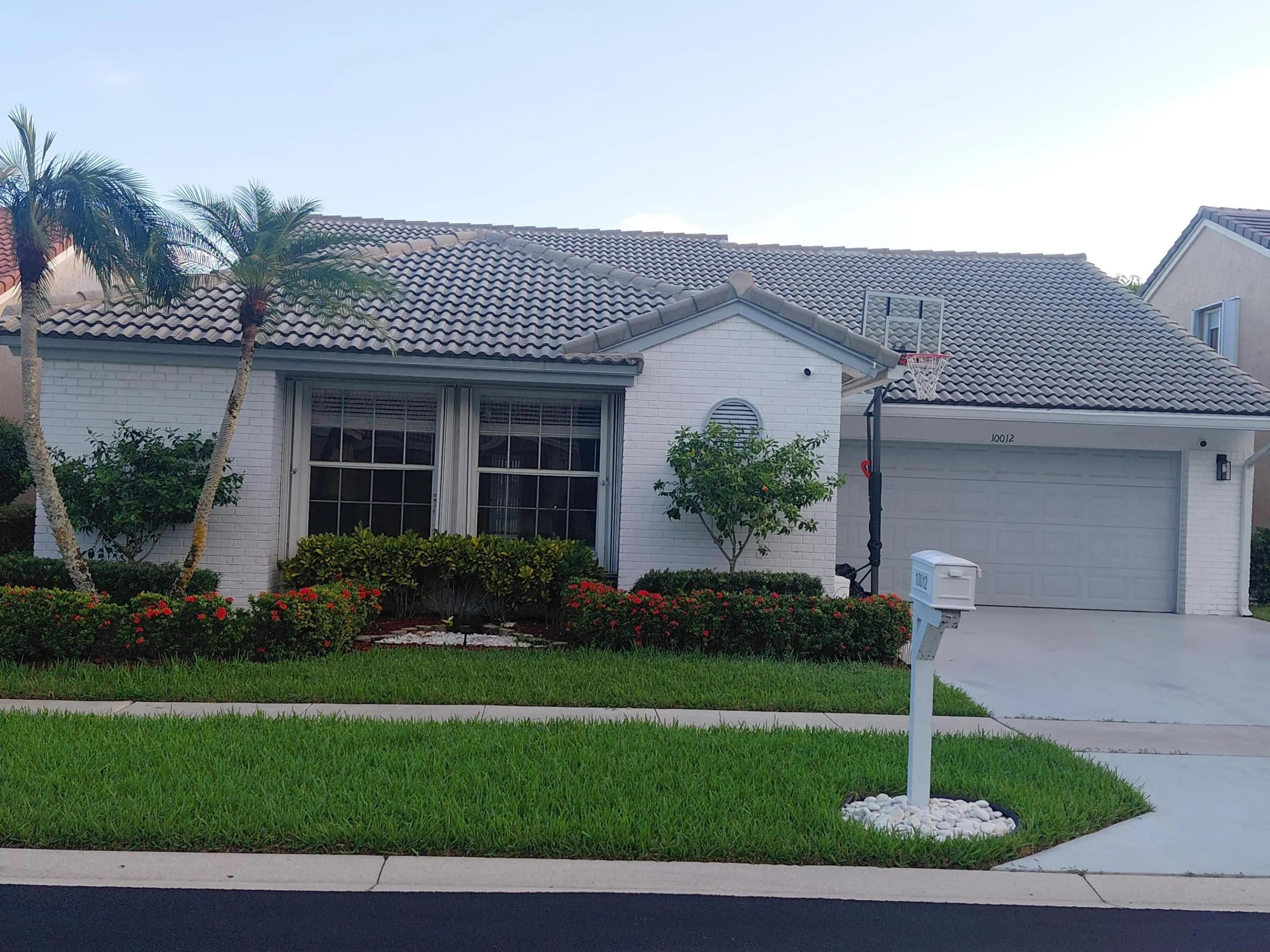 10012 COUNTRY BROOK Road