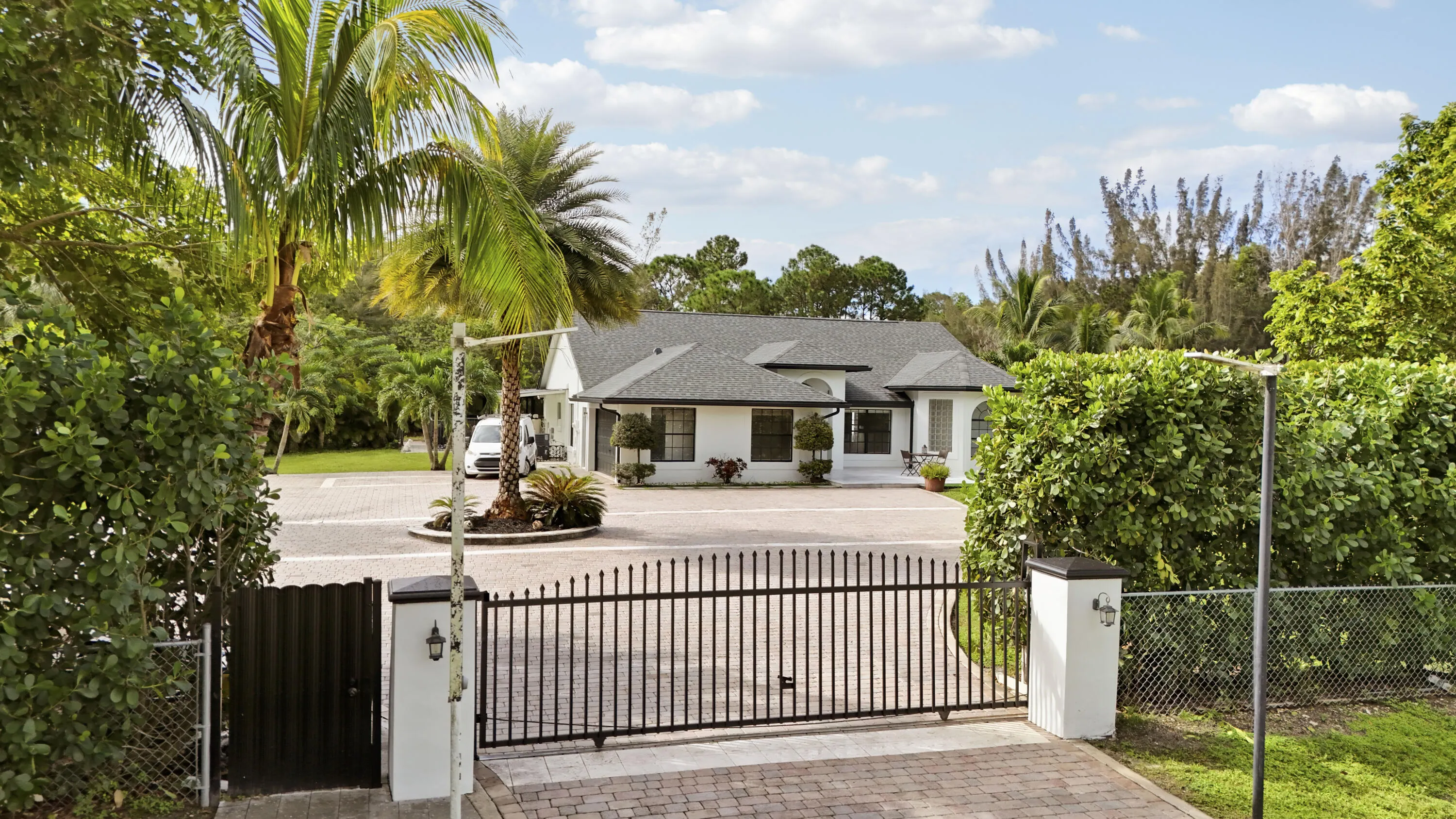 17998 43rd Road N