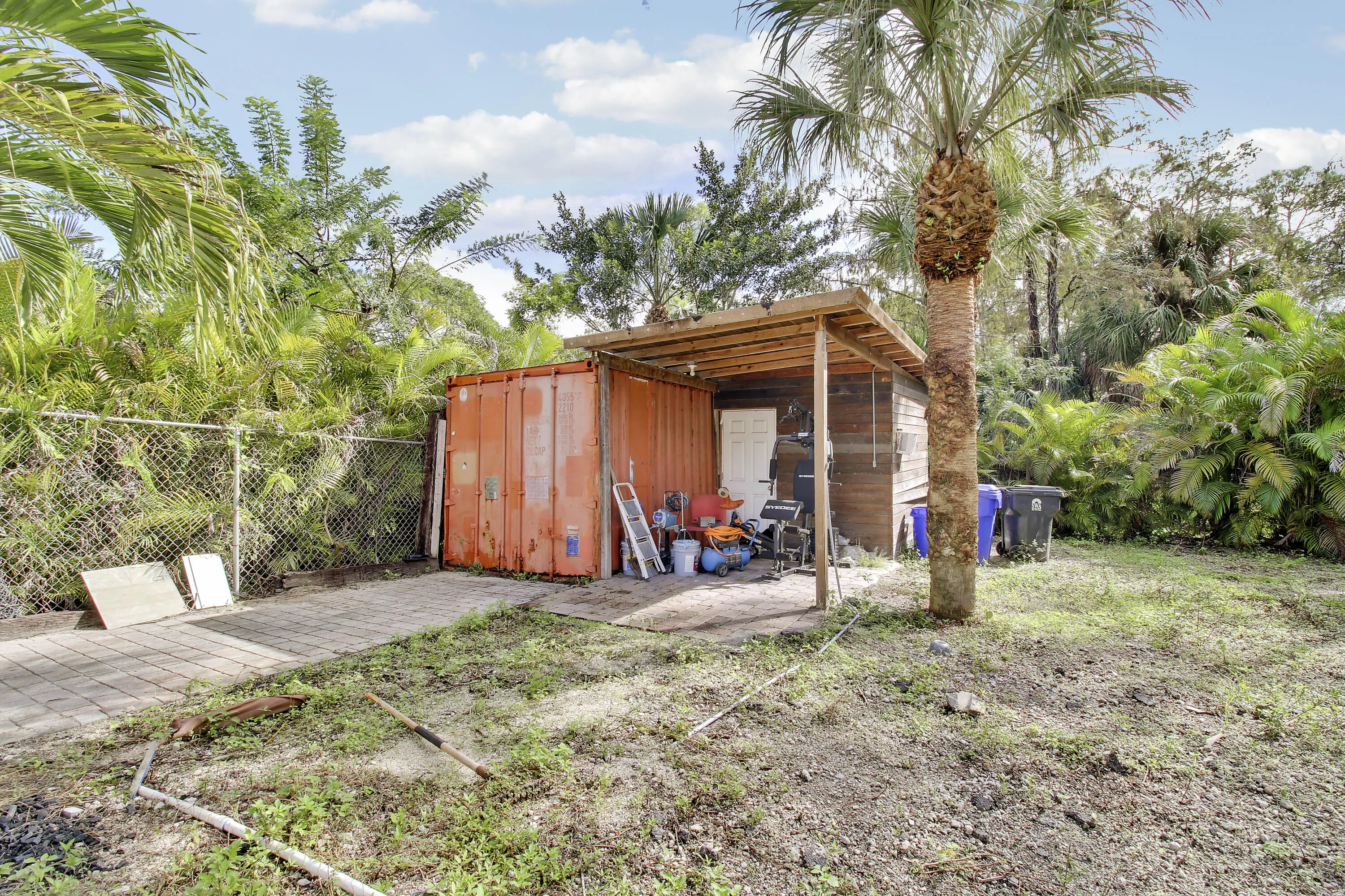 17998 43rd Road N