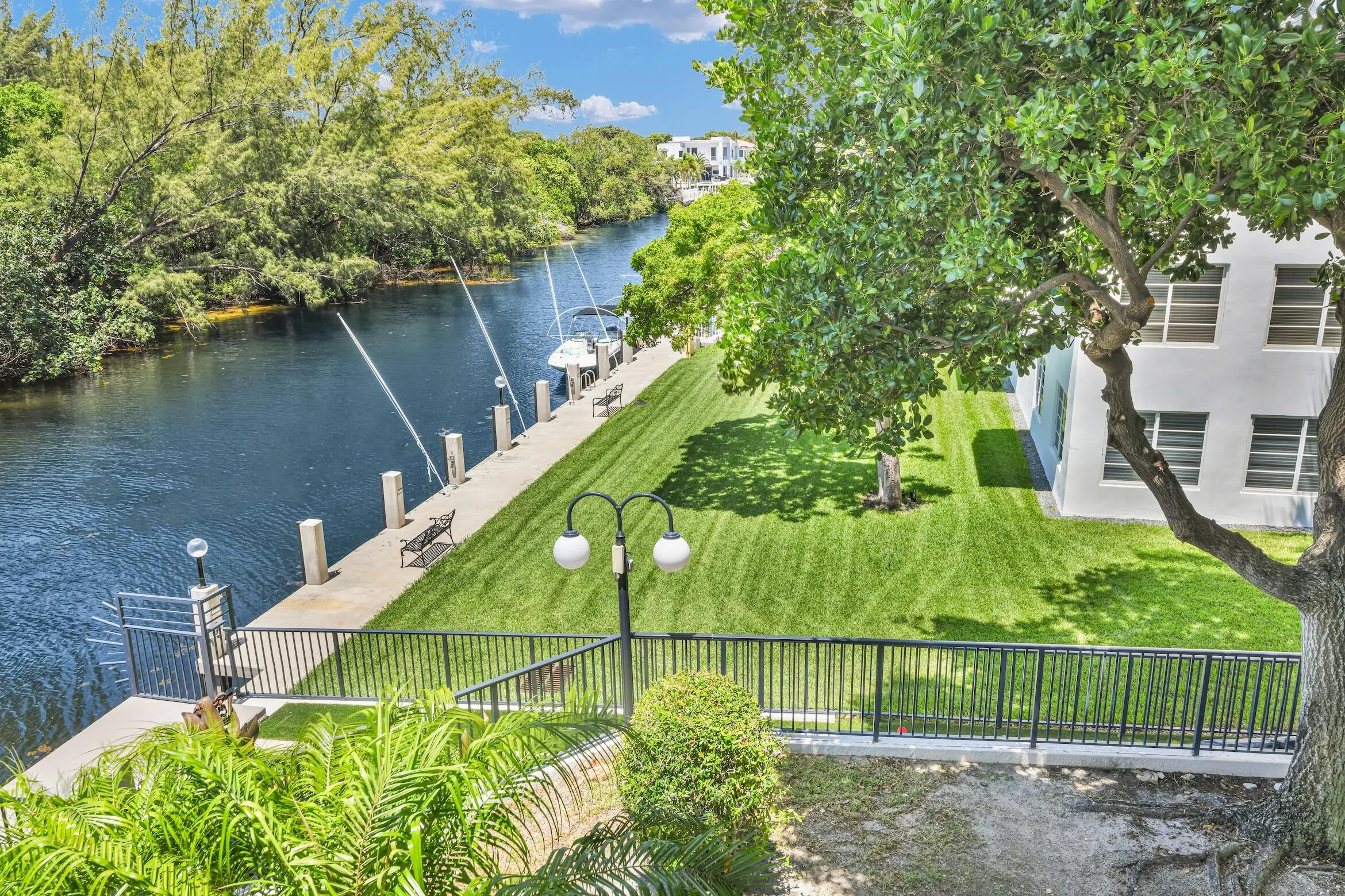 2880 NE 14TH ST Causeway #213