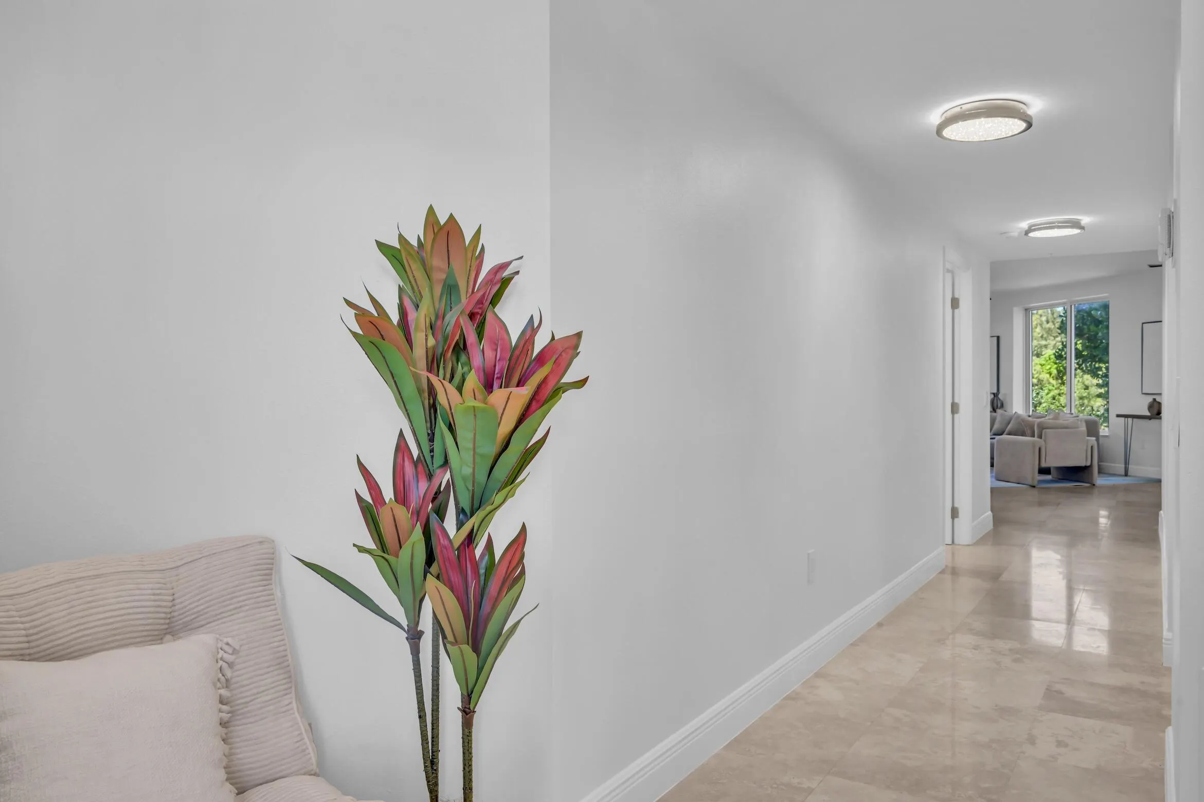 2880 NE 14TH ST Causeway #213