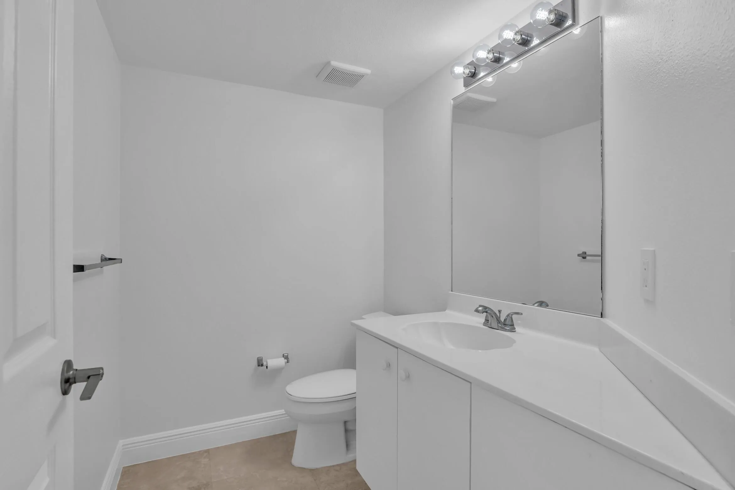 2880 NE 14TH ST Causeway #213