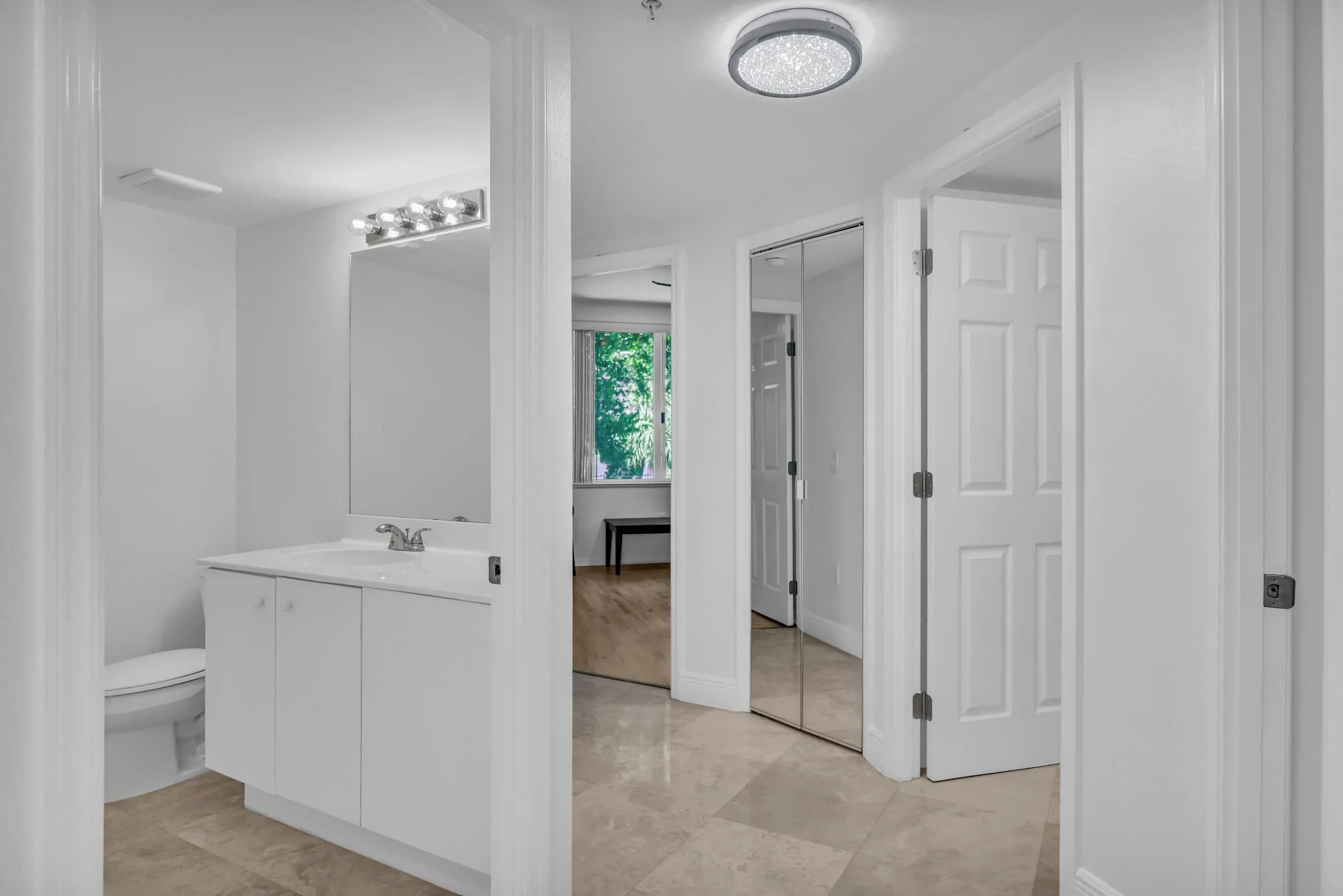 2880 NE 14TH ST Causeway #213