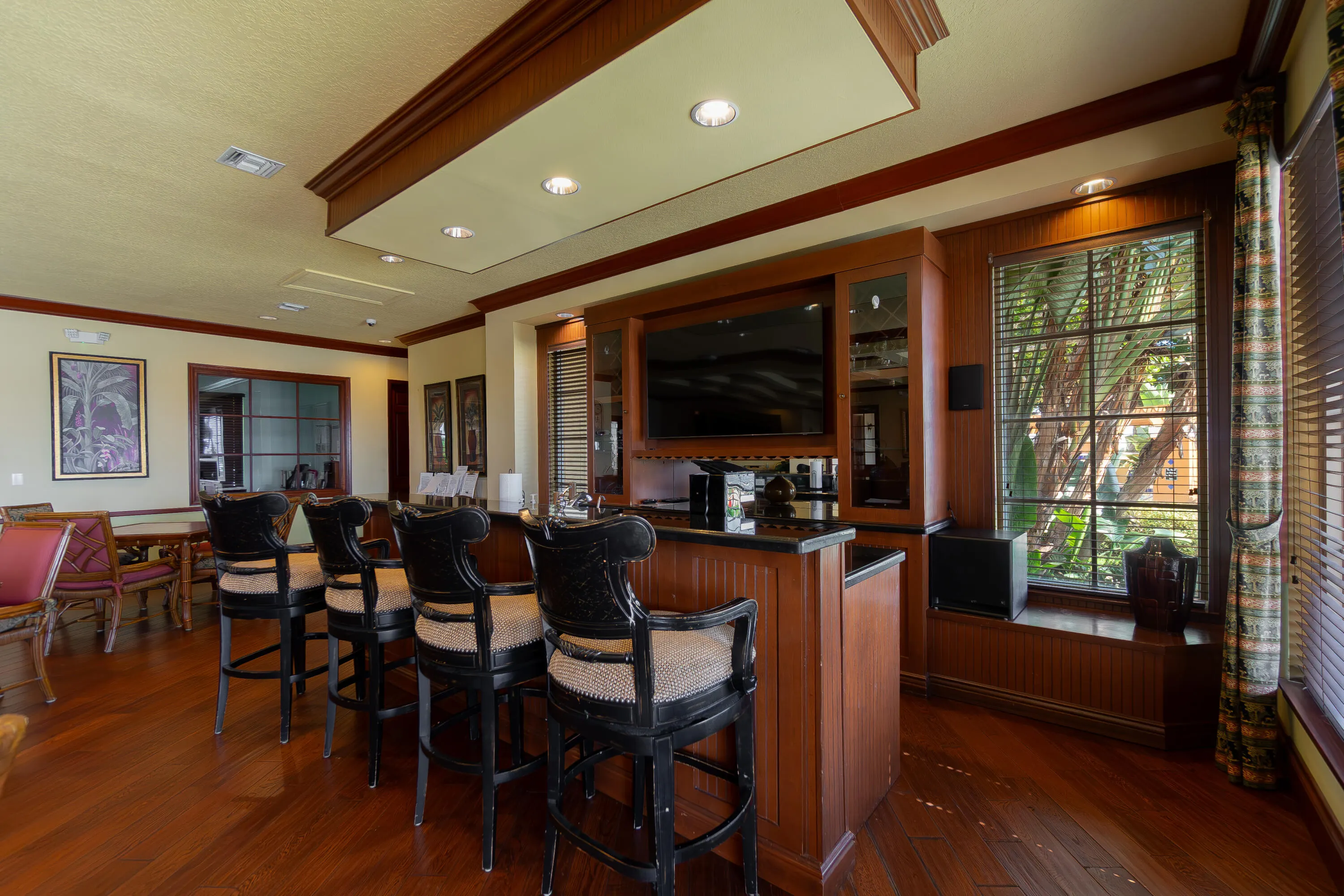 145 YACHT CLUB Way #109
