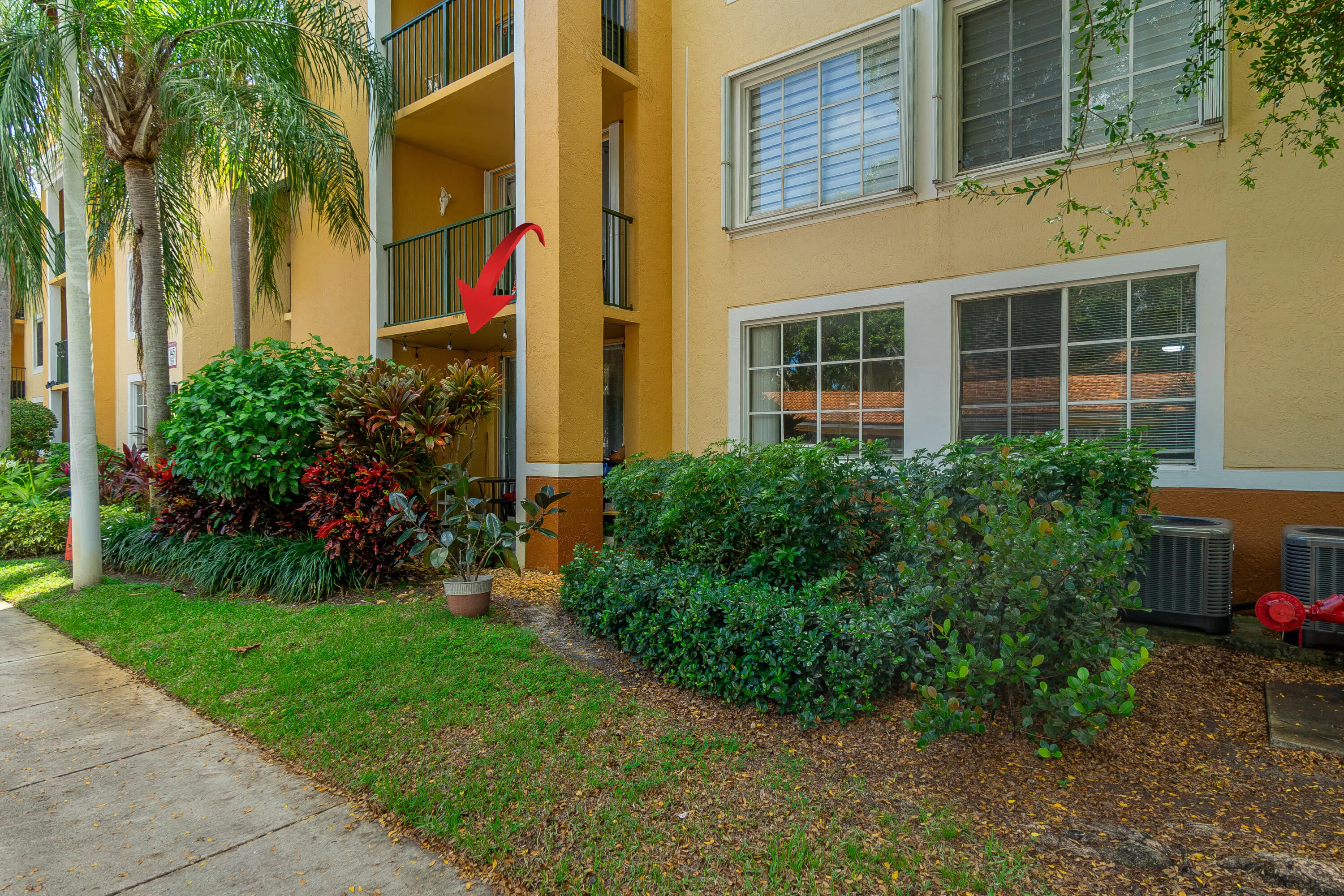 145 YACHT CLUB Way #109