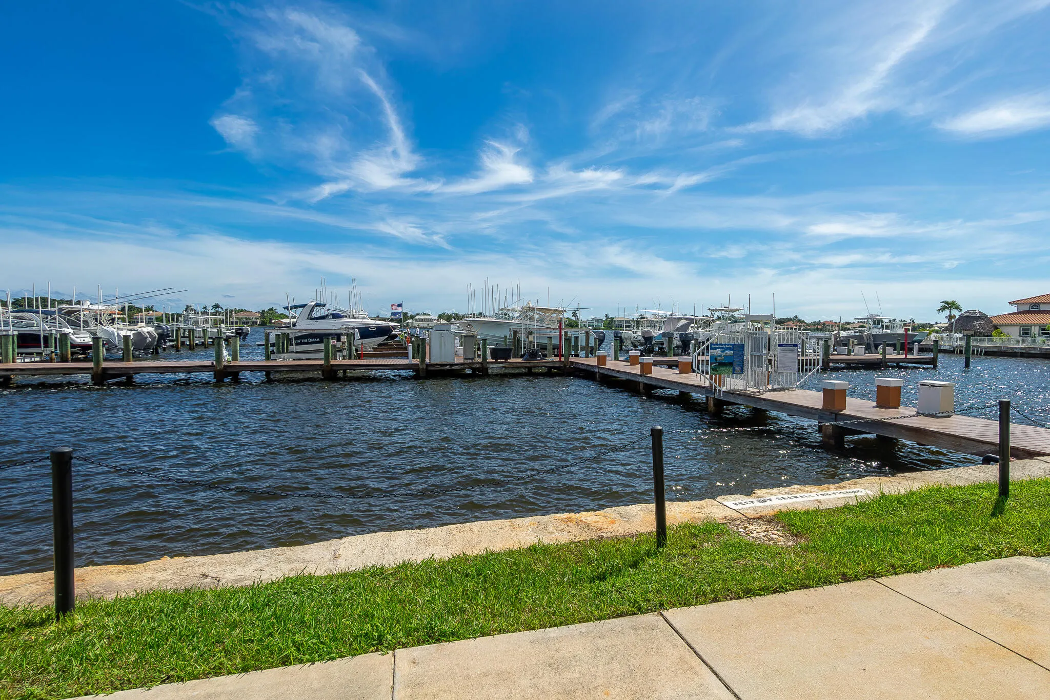 145 YACHT CLUB Way #109