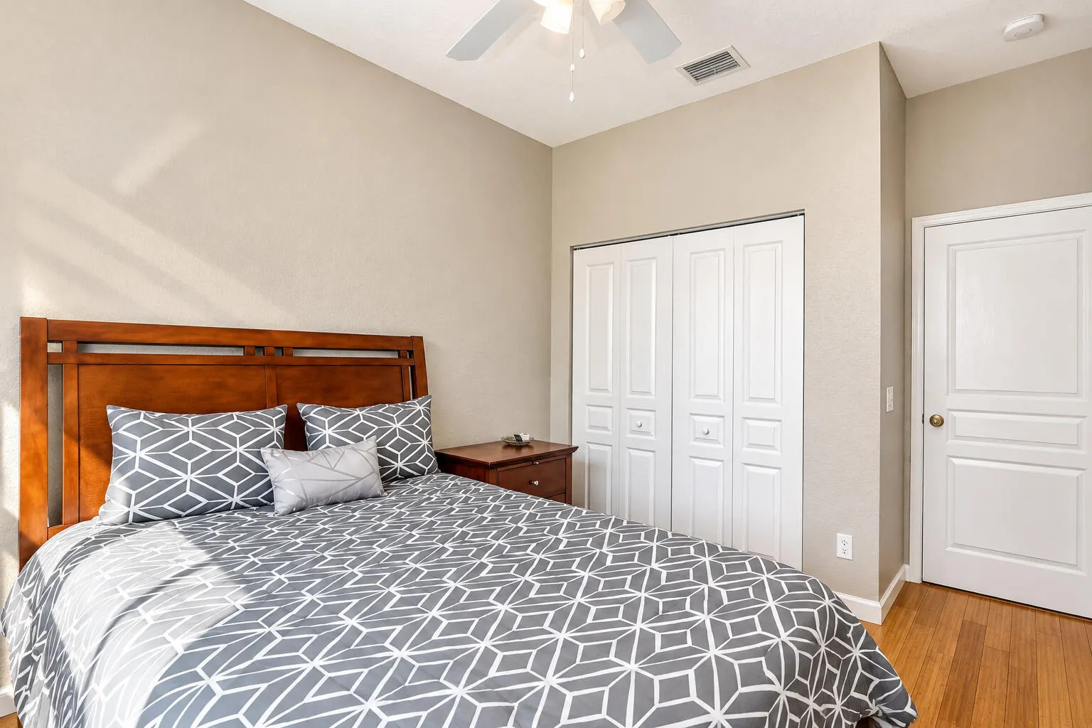 5018 Nautica Lake Circle