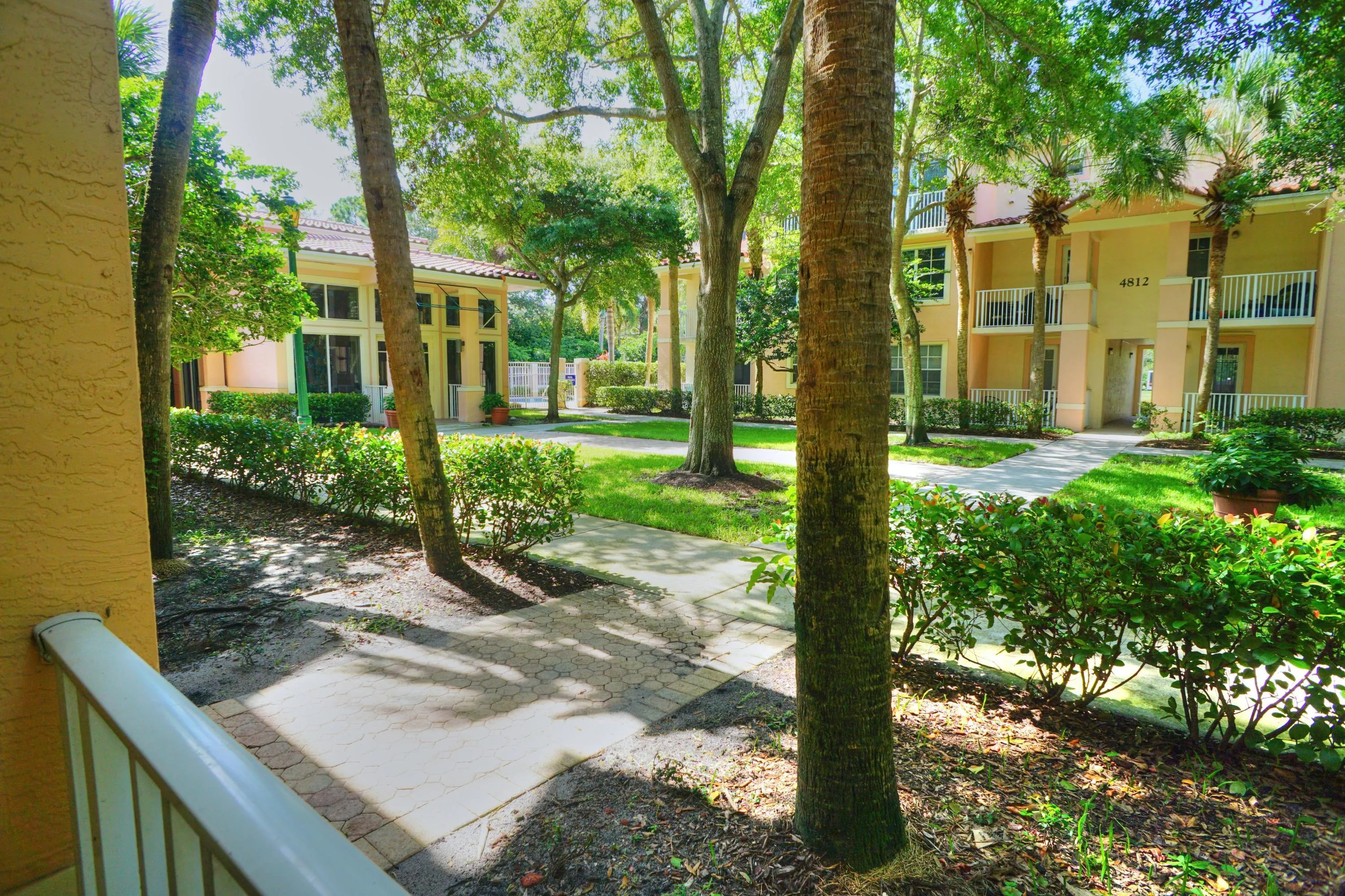4784 Central Boulevard #15