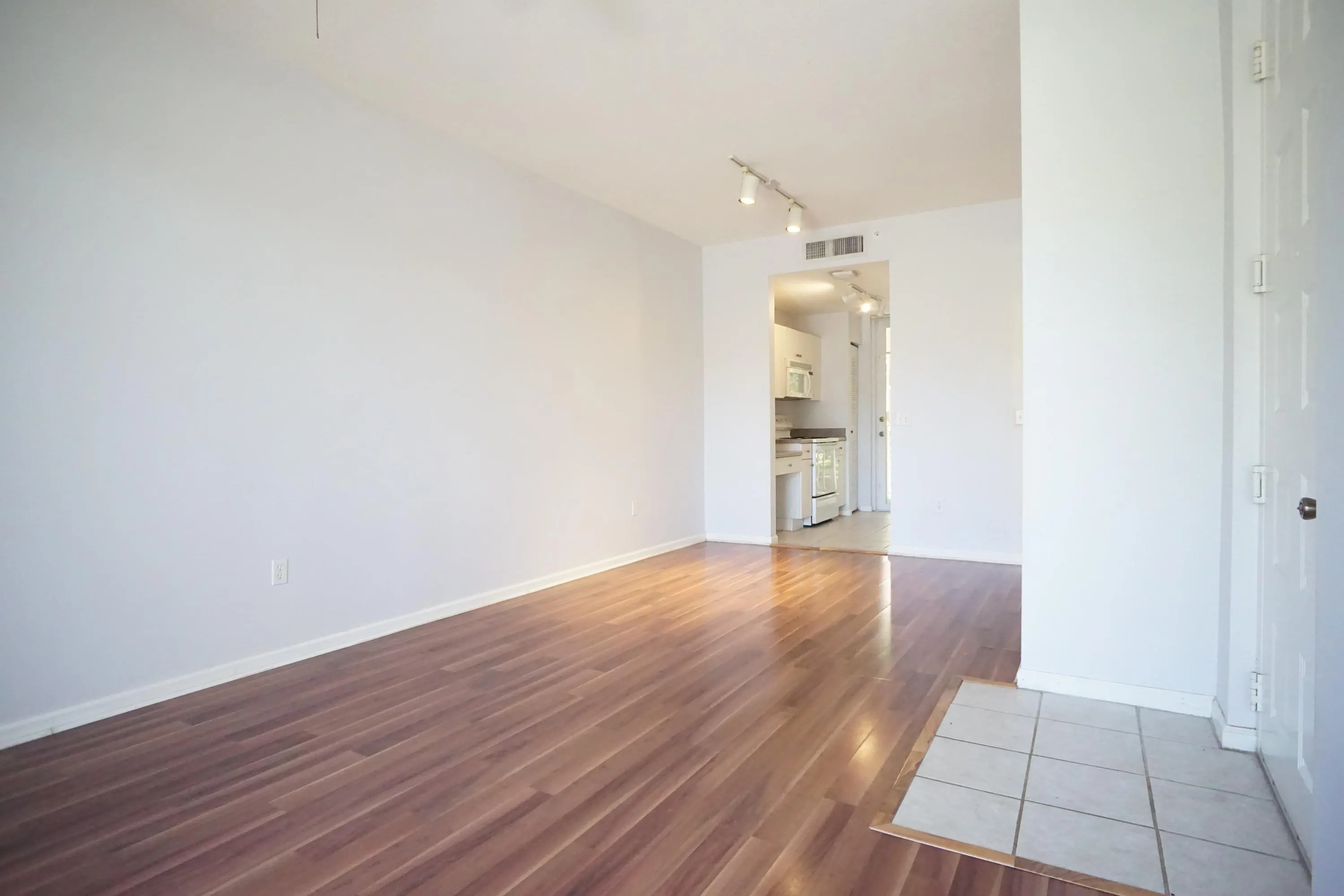 4784 Central Boulevard #15