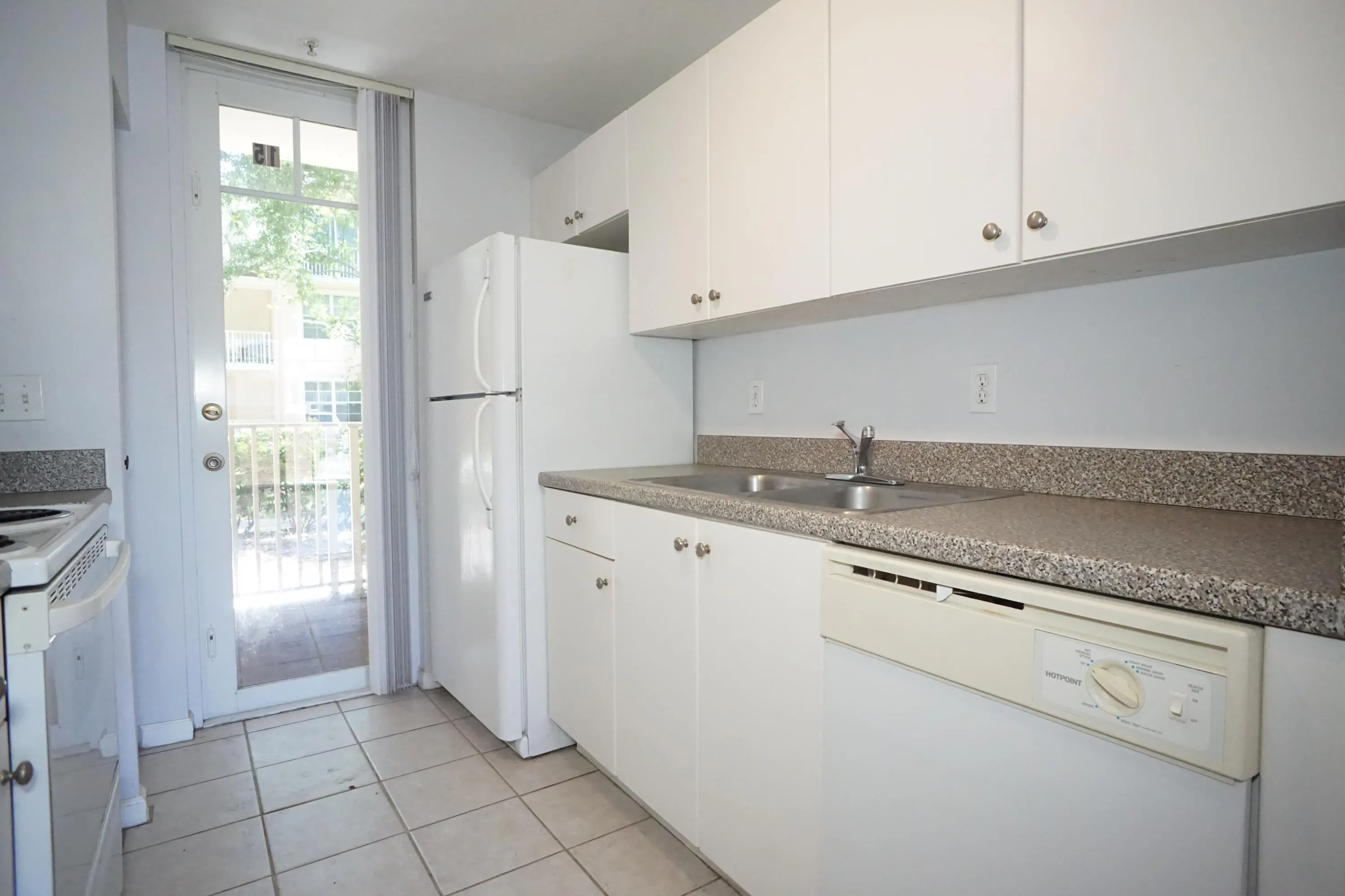 4784 Central Boulevard #15