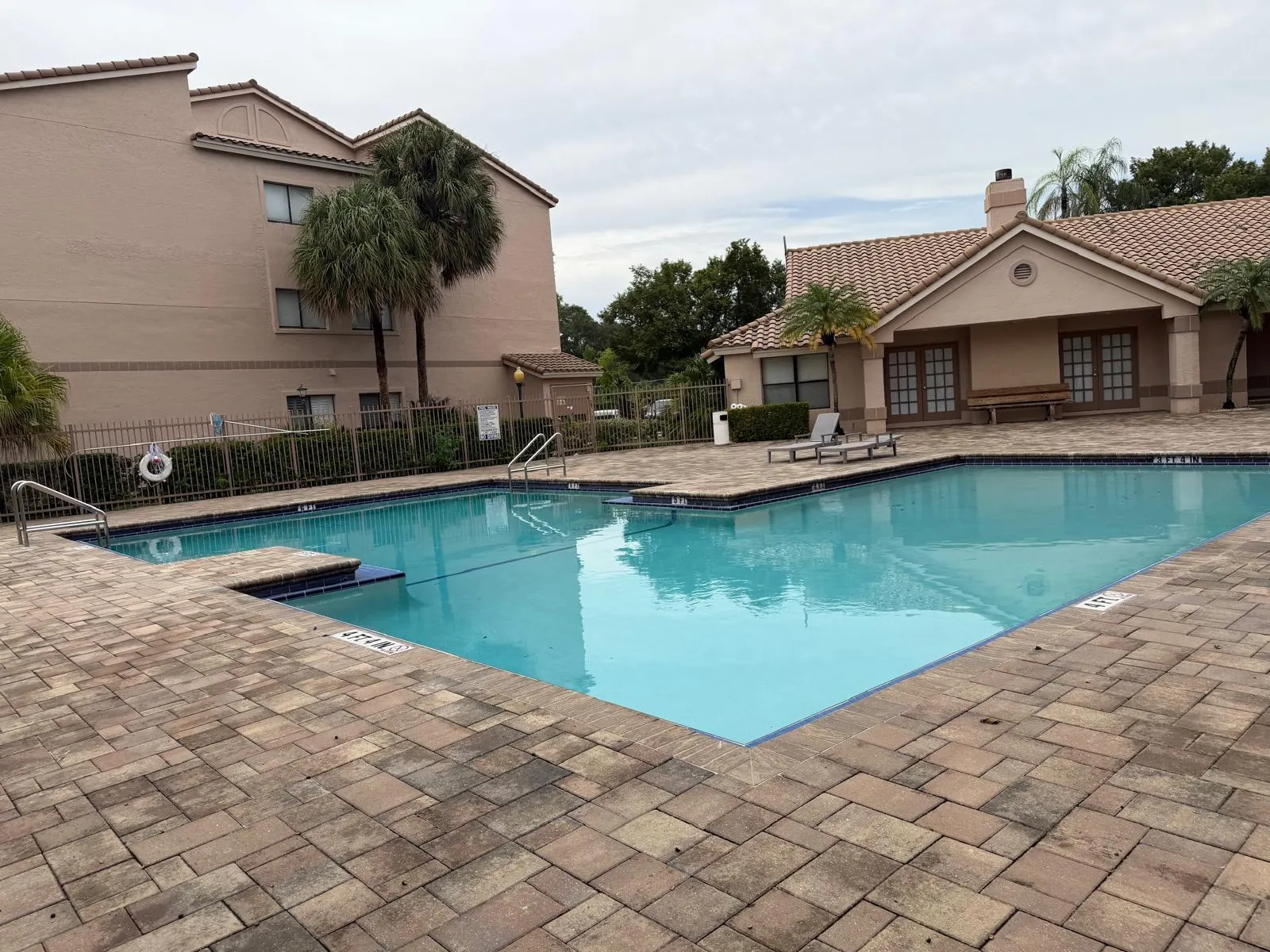 2926 S UNIVERSITY Drive #6105