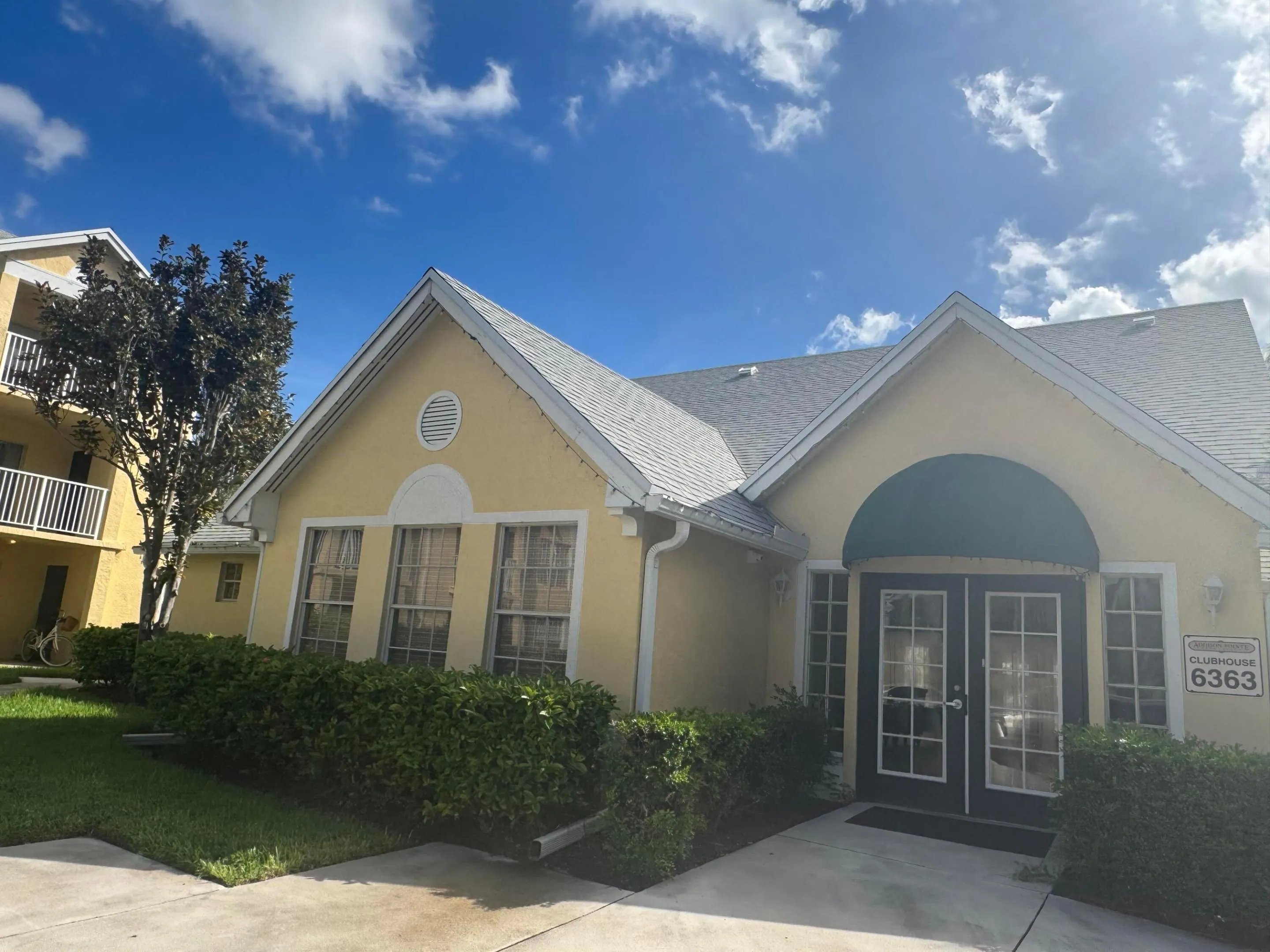 6331 LA COSTA Drive #B