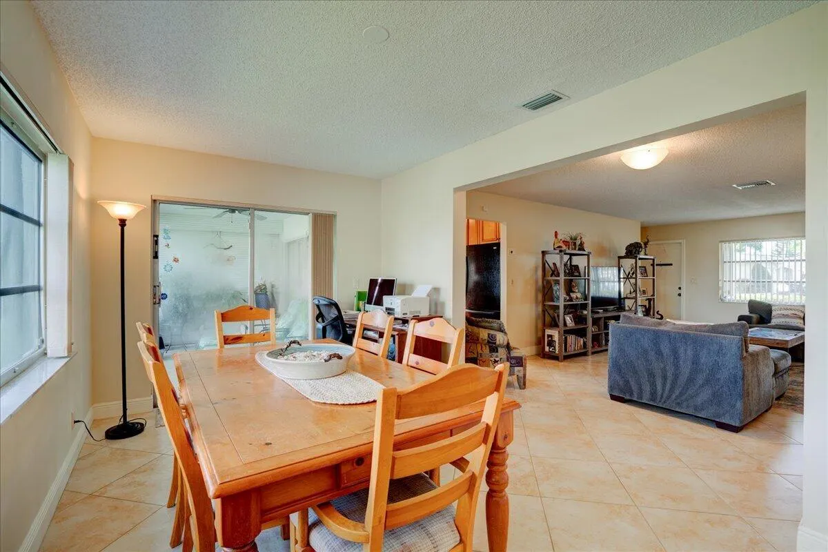 14315 AMAPOLA Drive
