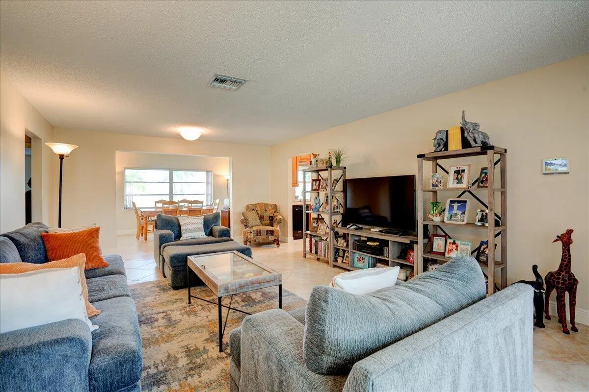 14315 AMAPOLA Drive