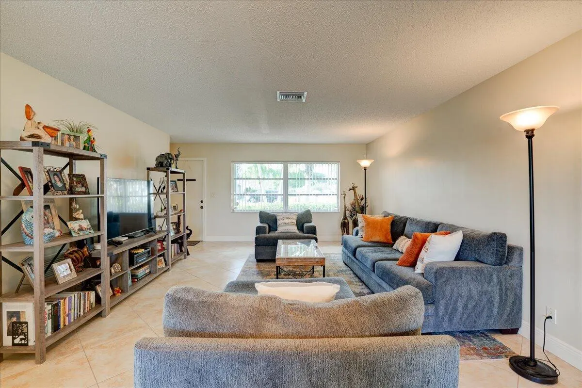 14315 AMAPOLA Drive