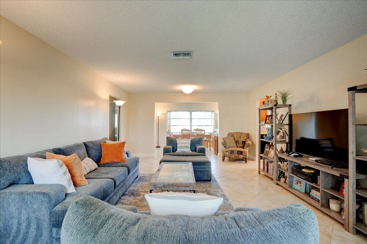 14315 AMAPOLA Drive