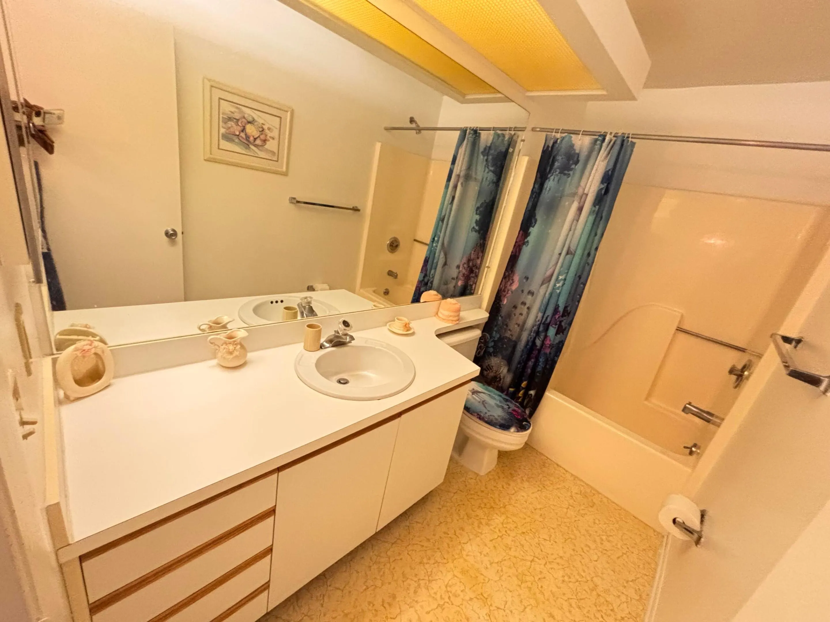 12 Lake Vista Trail #202
