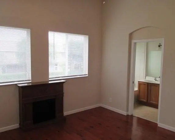 3041 Laurel Ridge Circle