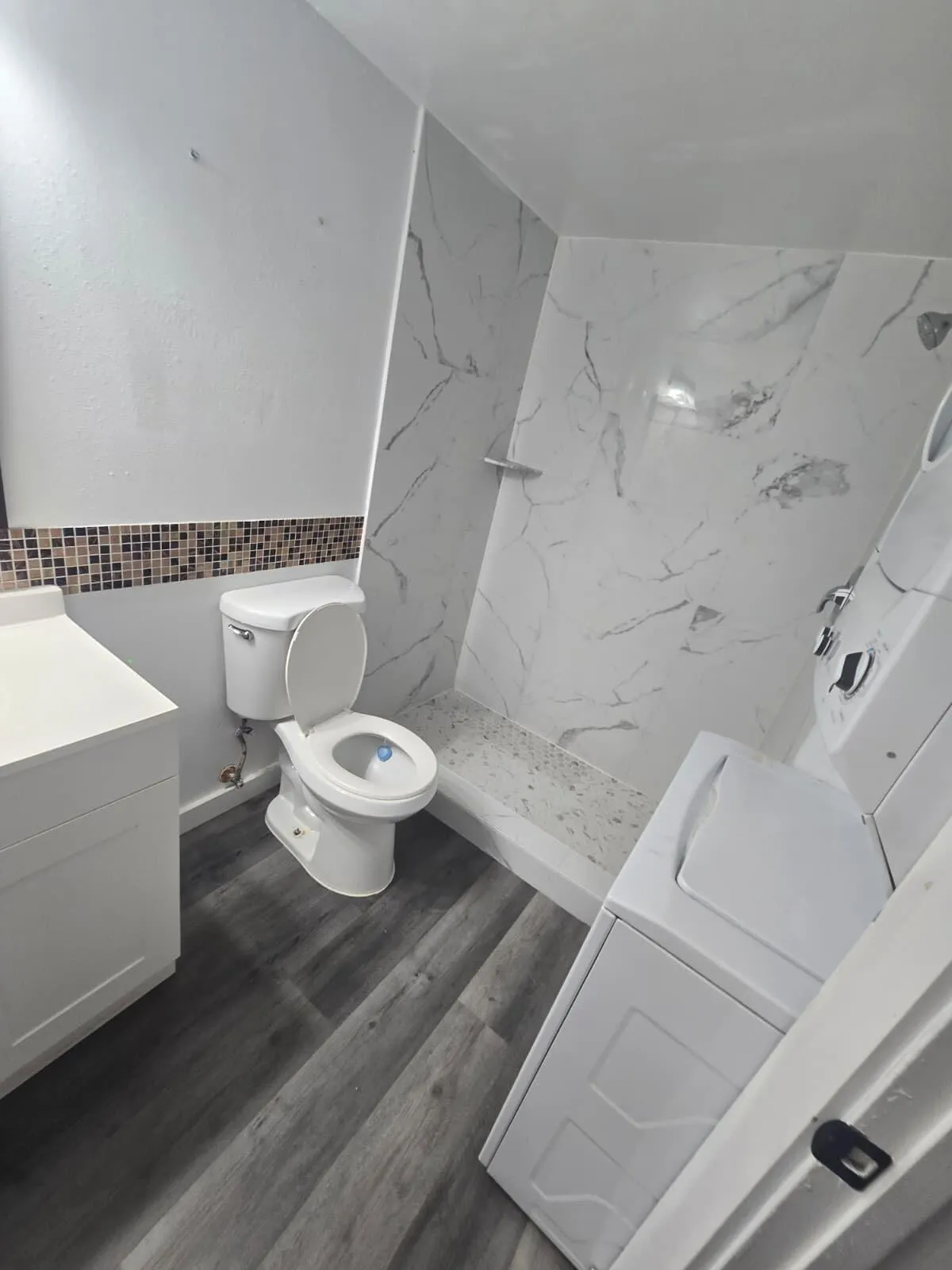 7197 GOLF COLONY Court #104