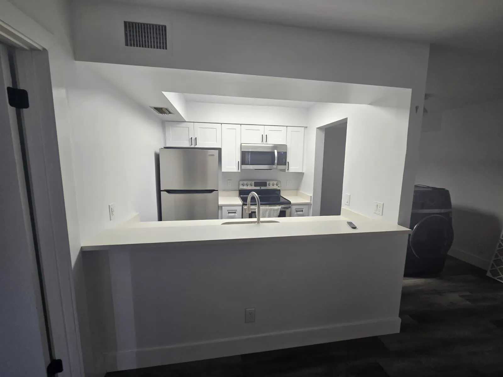 7197 GOLF COLONY Court #104