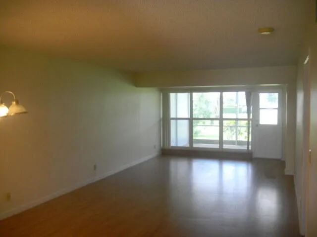 1720 NW 19th Terrace
